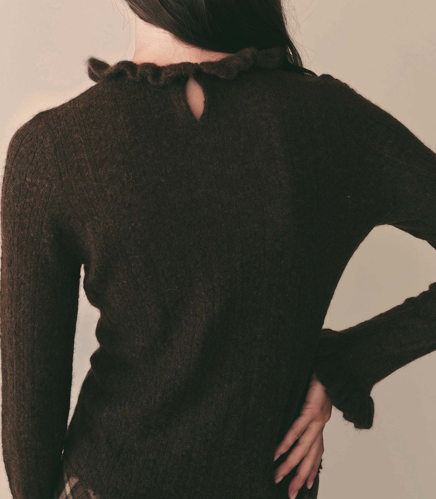 HMD -- ELIANA SWEATER -- DARK CACAO
