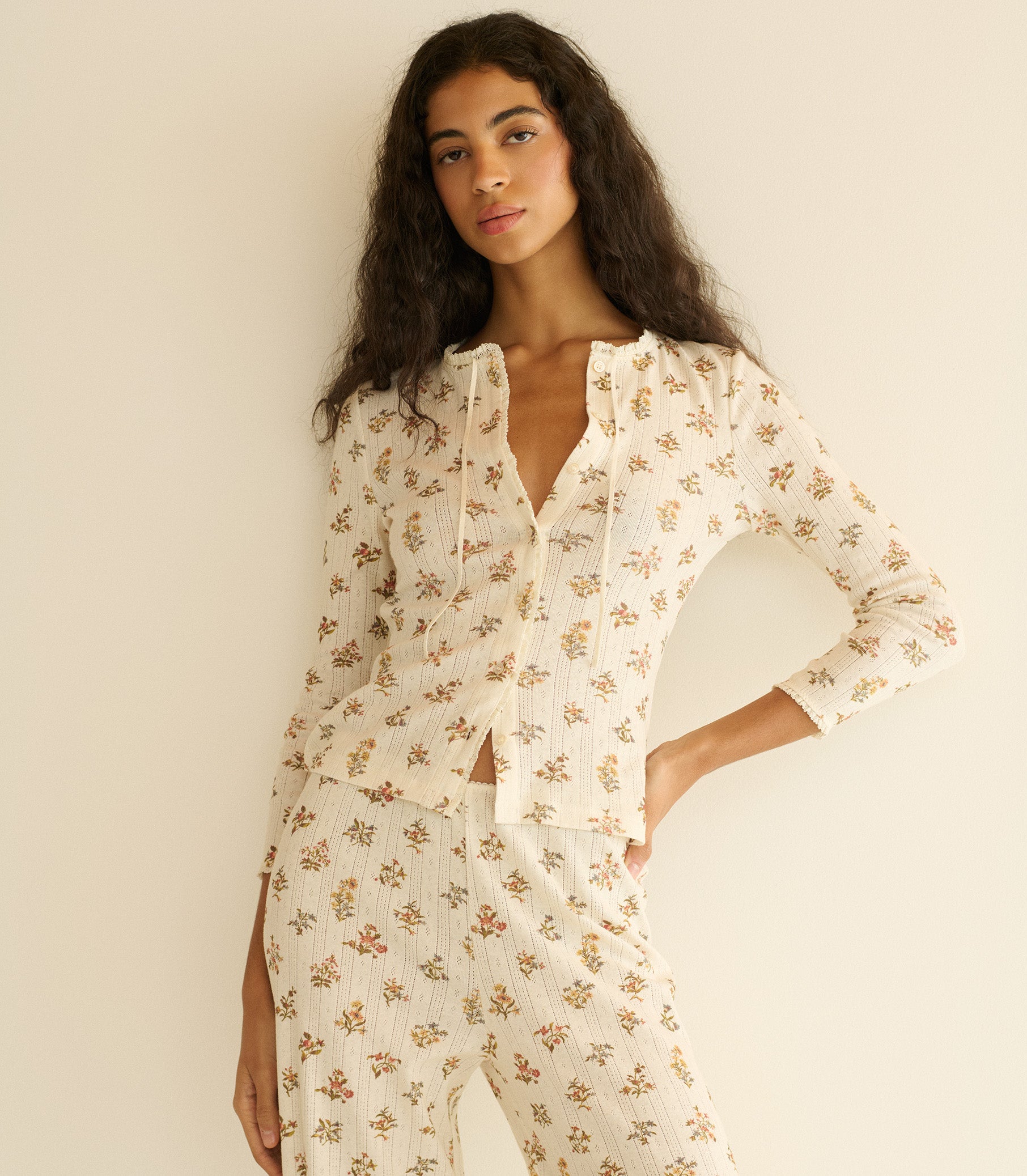 Alexandria Tee - Creme Petit Palais | DÔEN