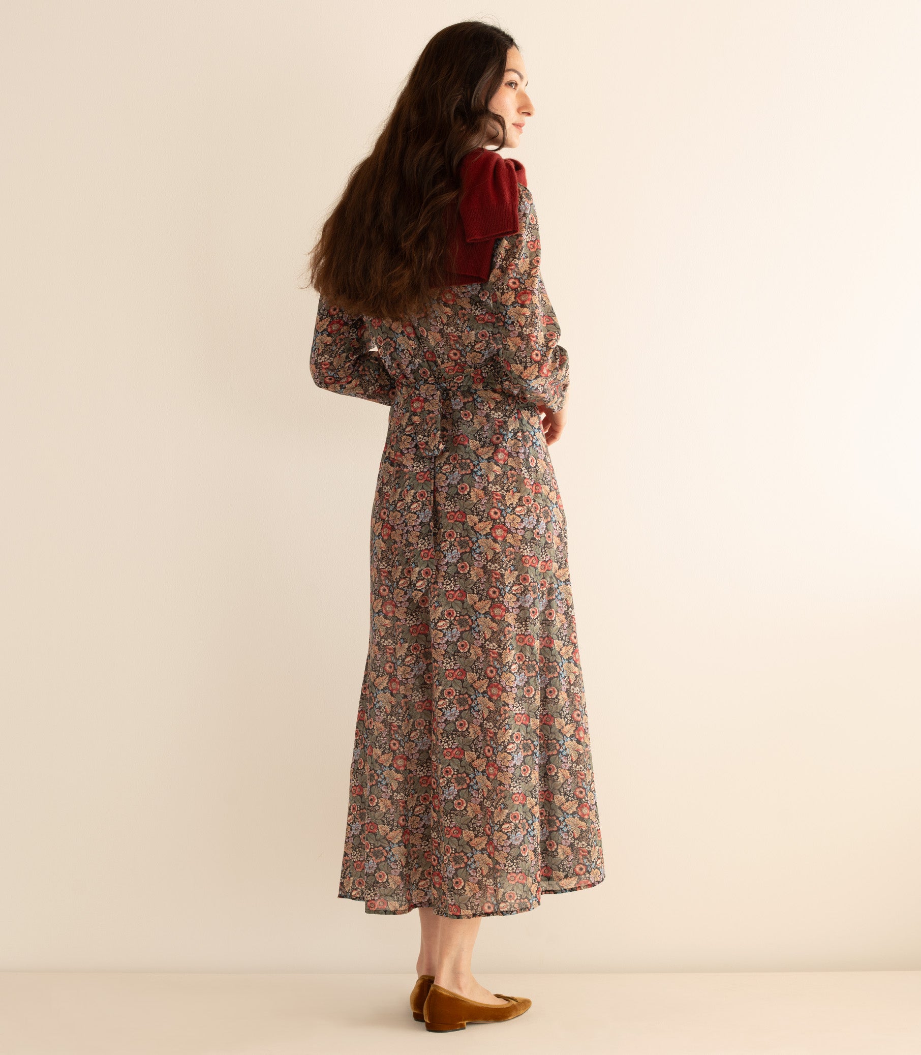 CHARLESTON DRESS -- WILDBERRY THICKET view 4