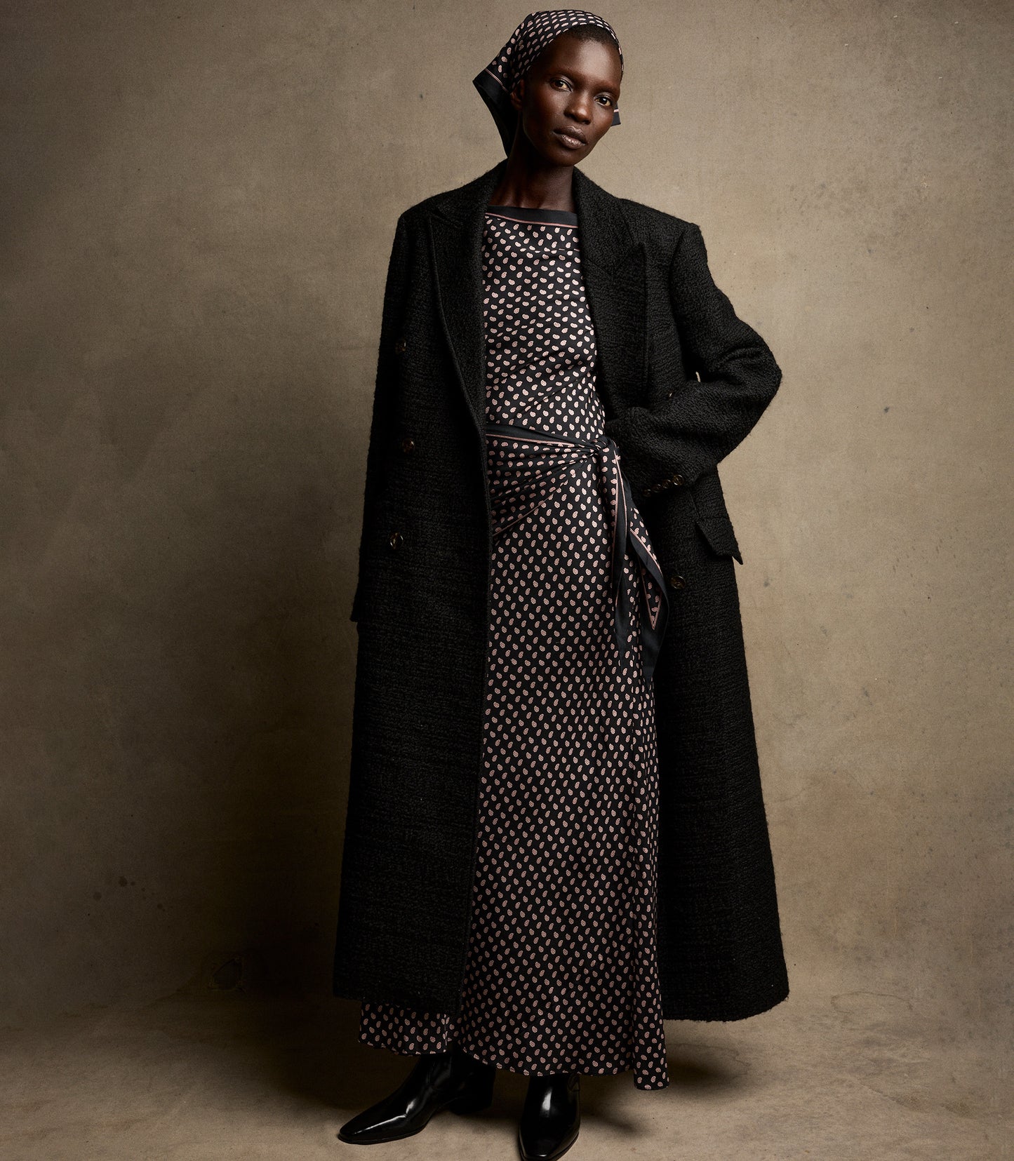 WILHELMINA COAT -- BLACK