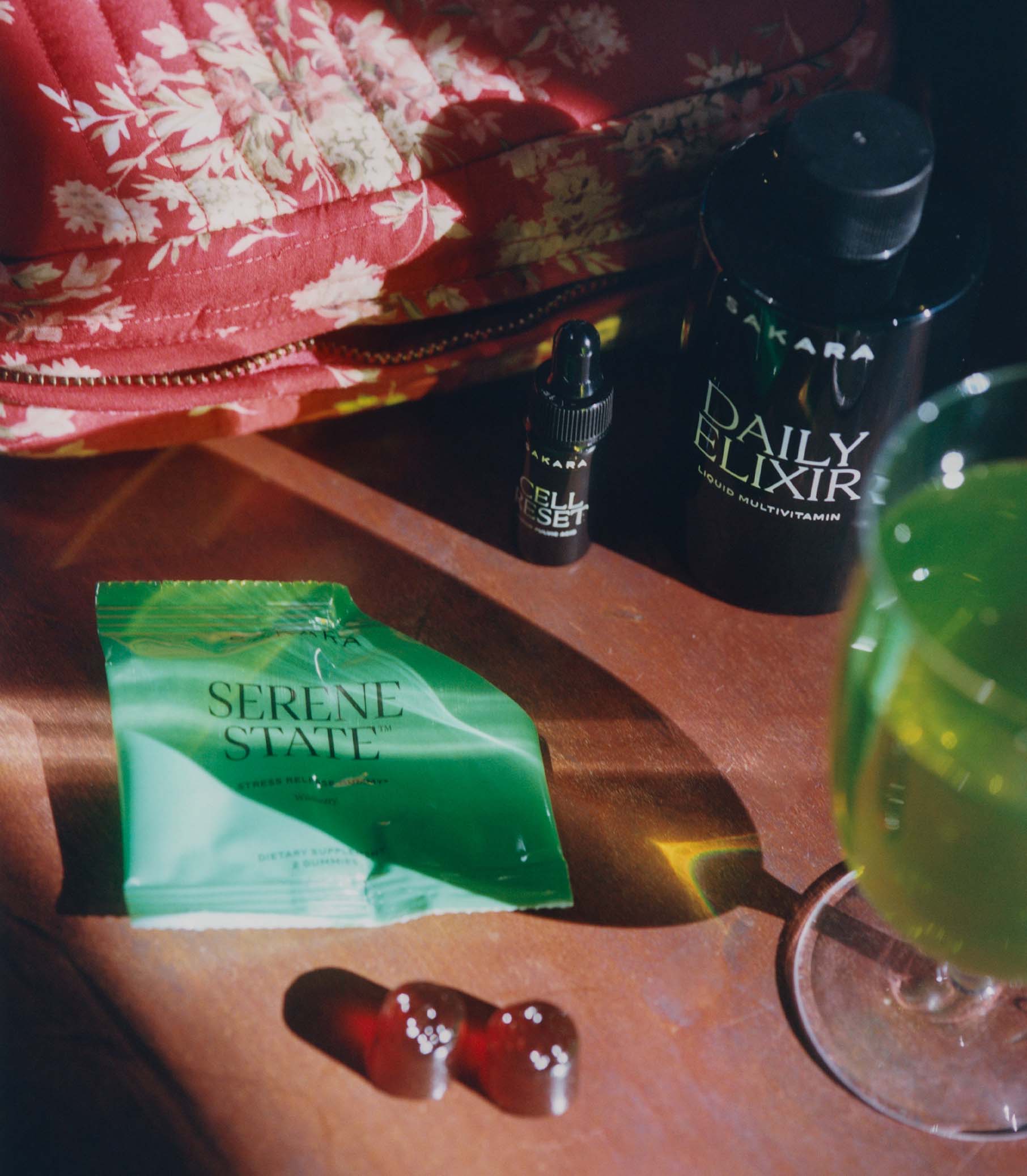 Dôen & Sakara Travel Essentials | DÔEN