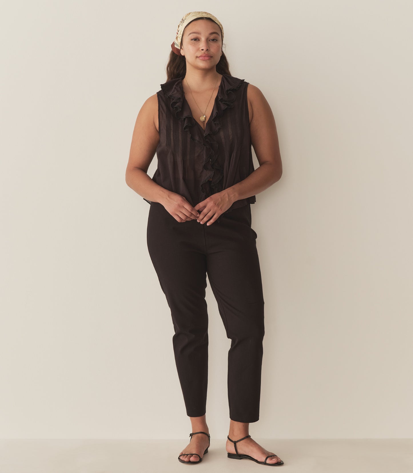 HILDA TOP -- BLACK