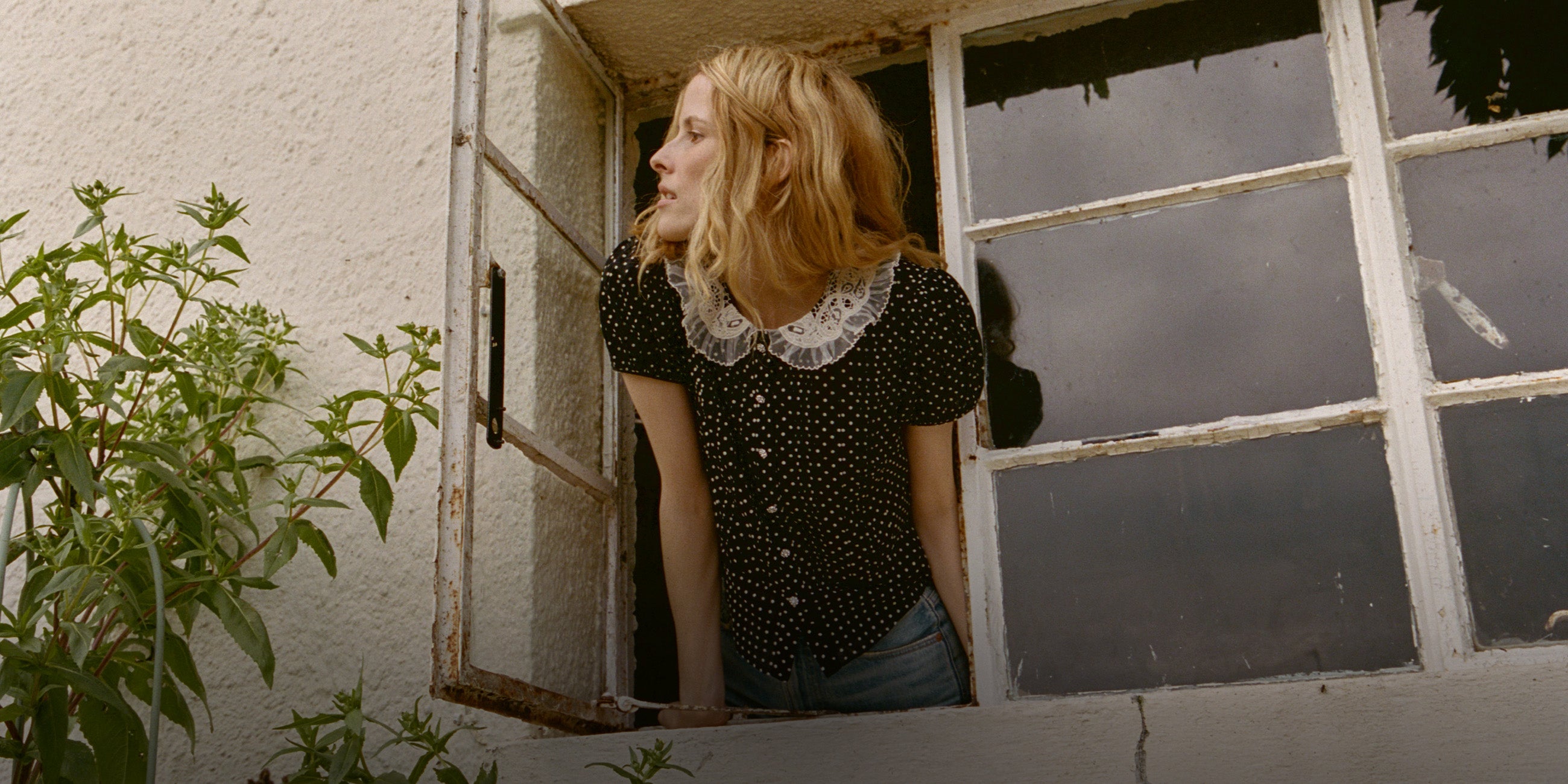 Timeless, vintage-inspired silhouettes inspired by the coastal California of decades past.