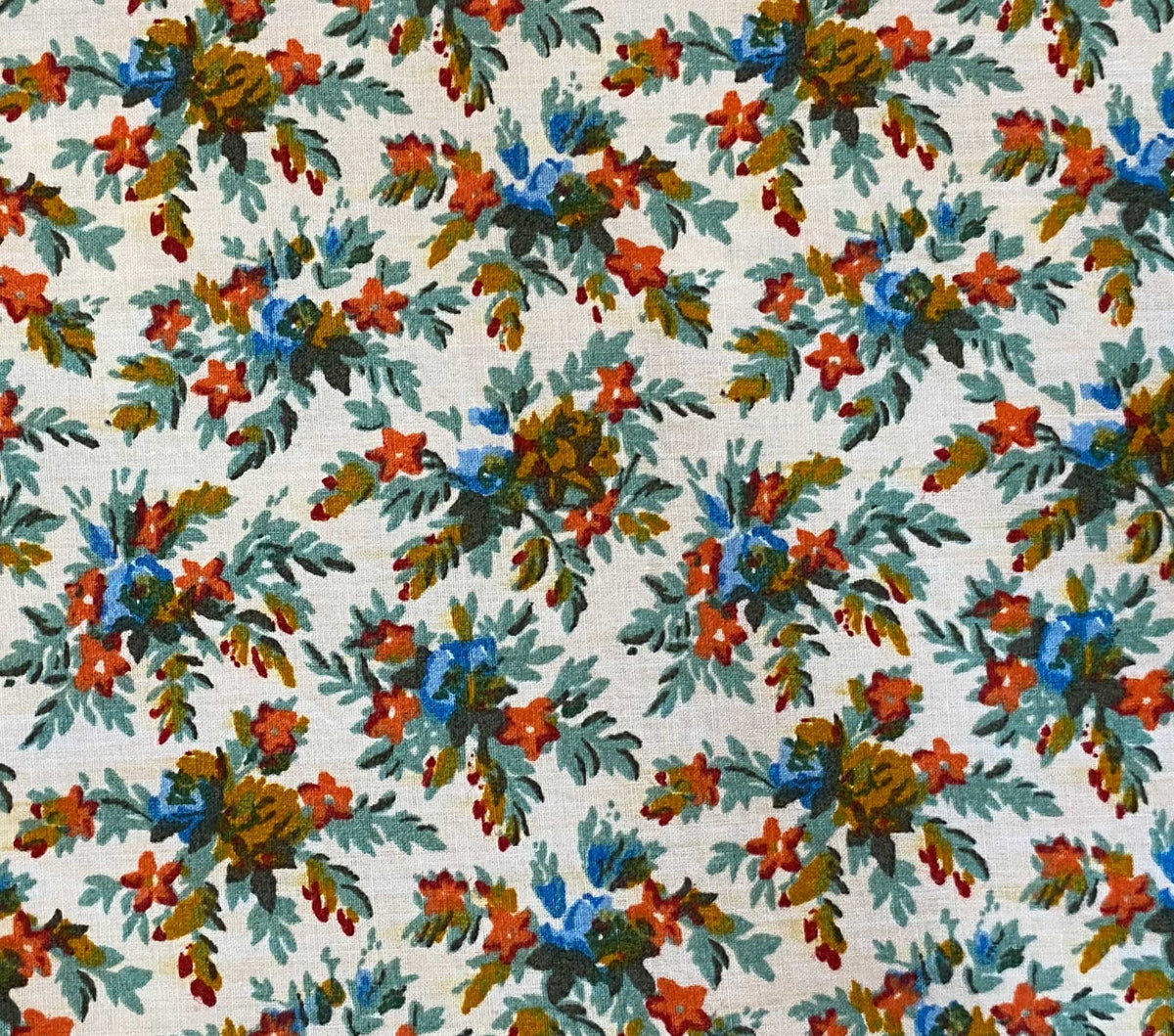 HMD -- MERIBEL DRESS -- CREME FLEURS D'AVIGNON