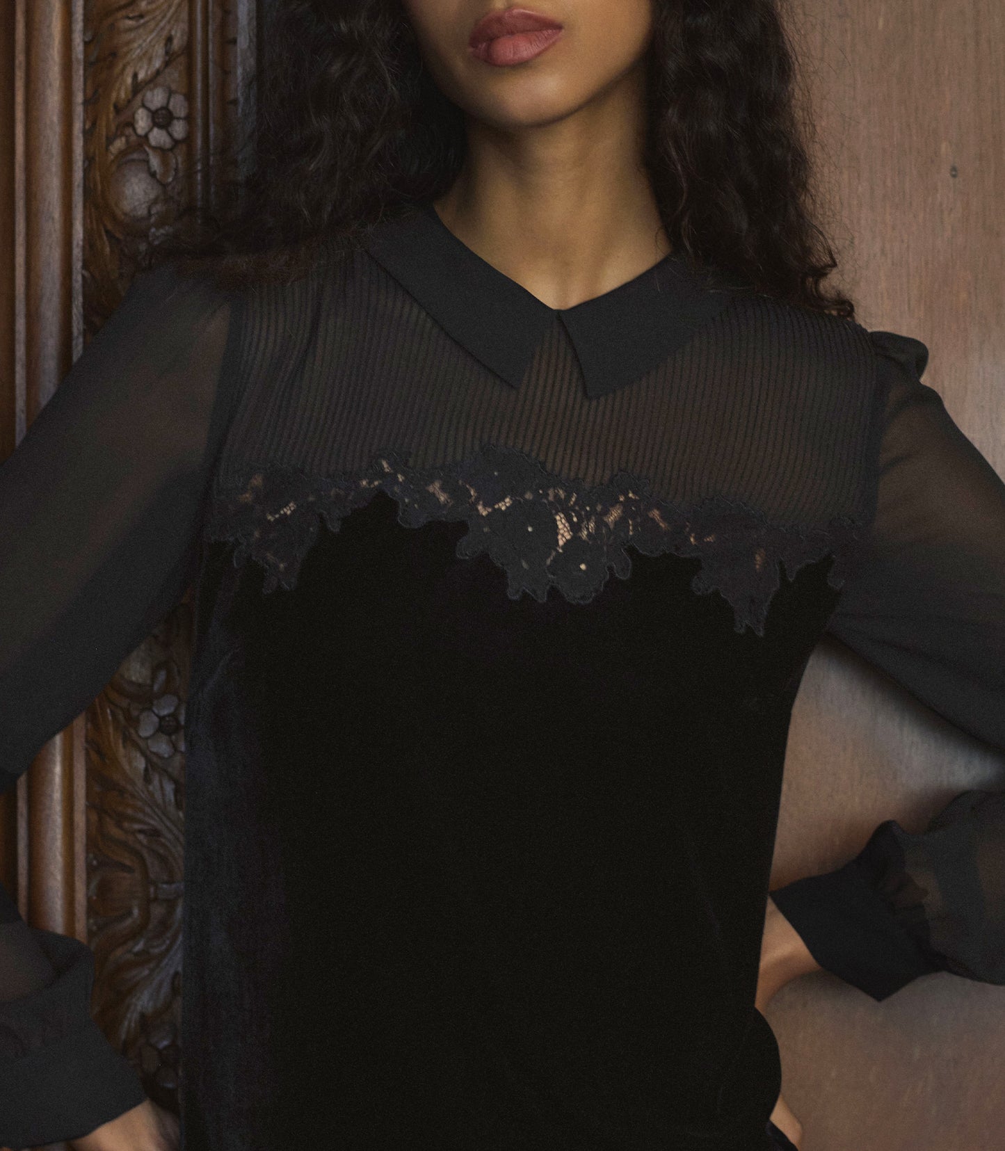 MADELYNNE DRESS -- BLACK