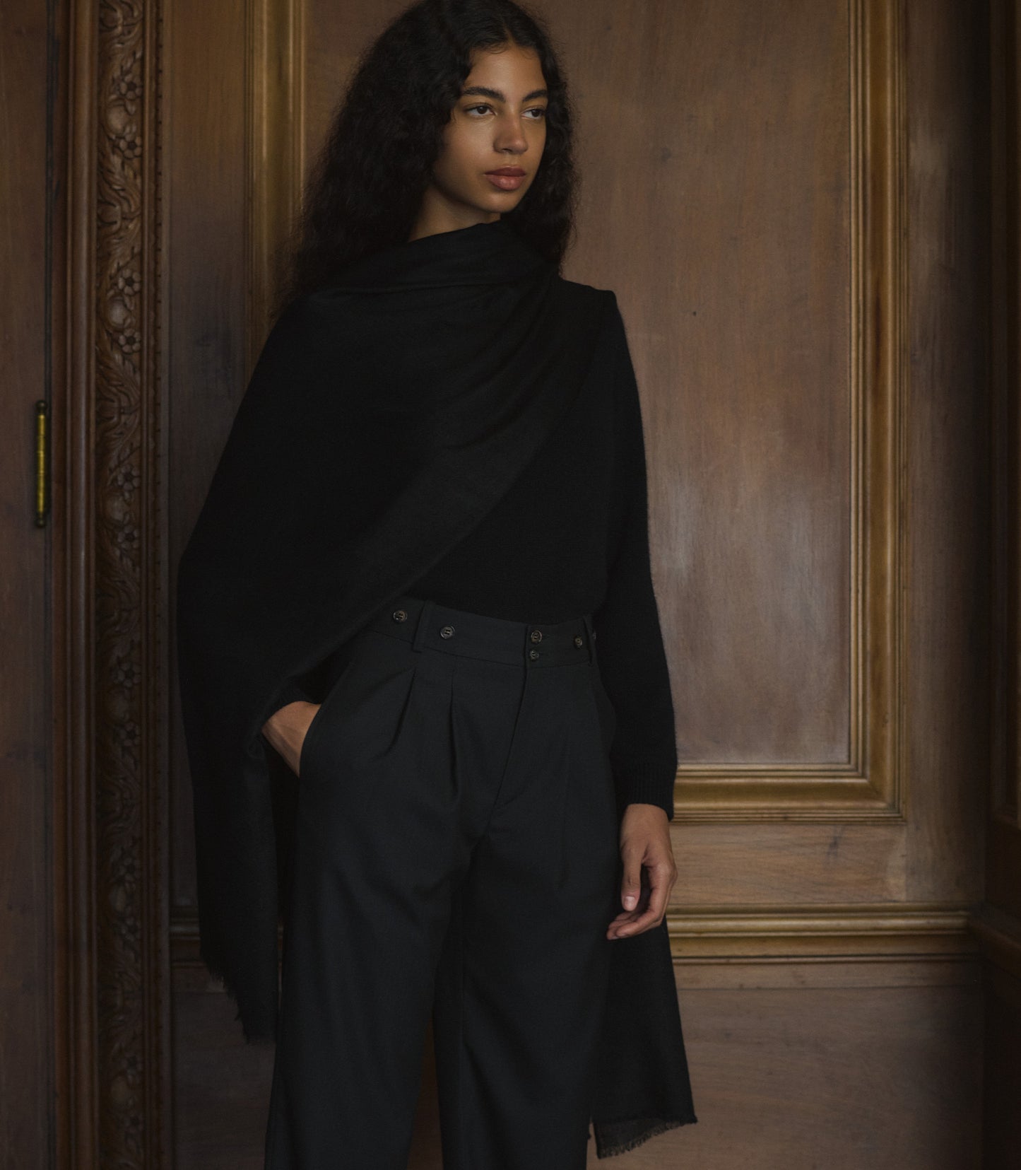 OLIVIA PANT -- BLACK