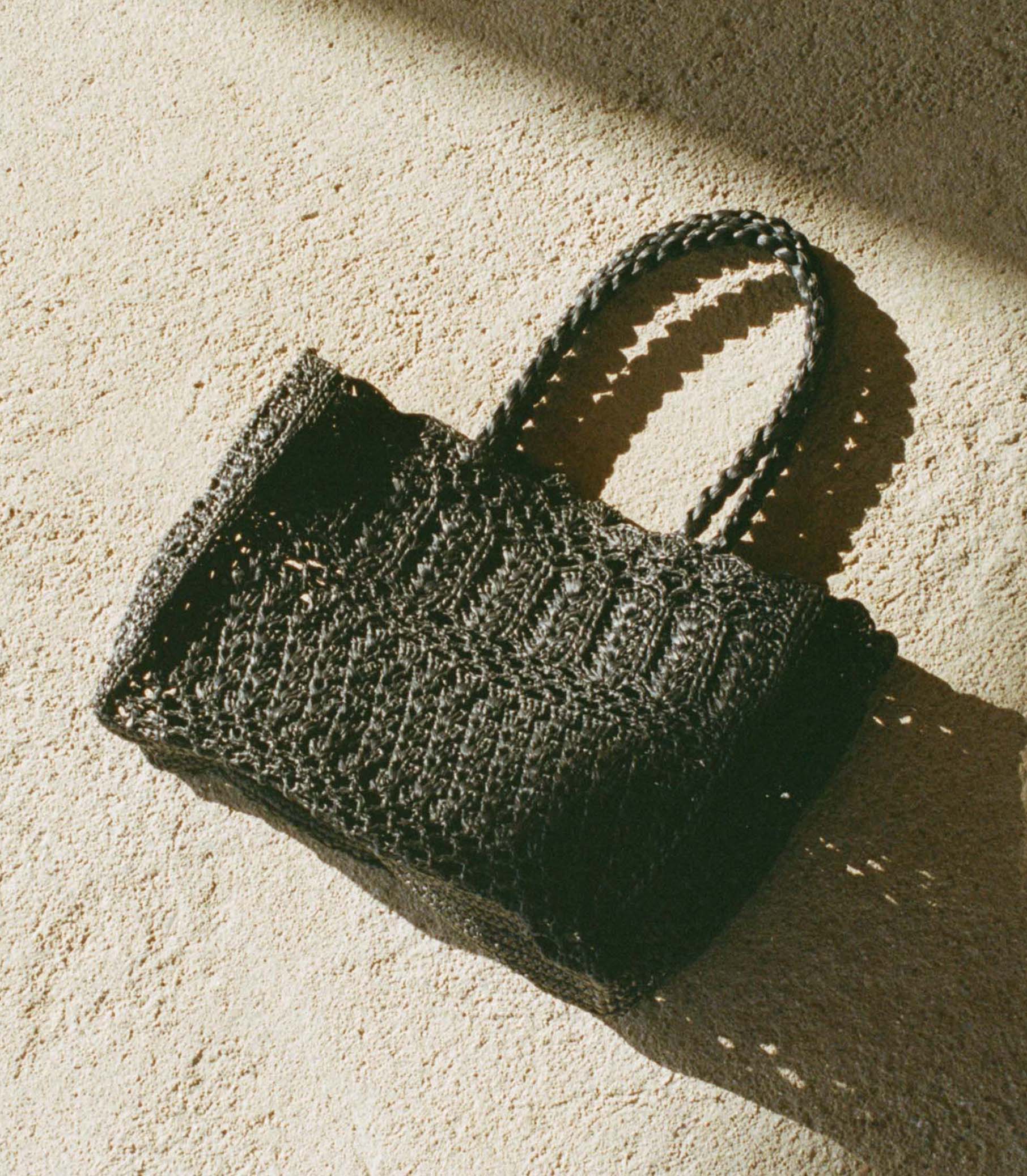 ORLA BAG -- BLACK RAFFIA view 2