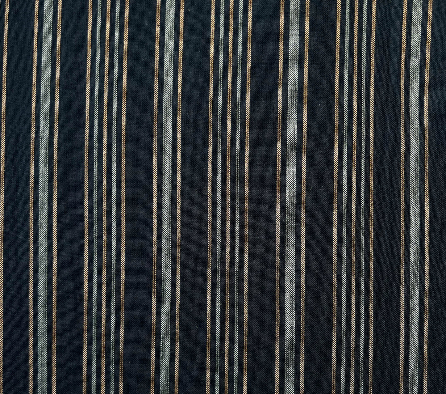 HMD -- OAKLEY TOP -- SORRENTO STRIPE