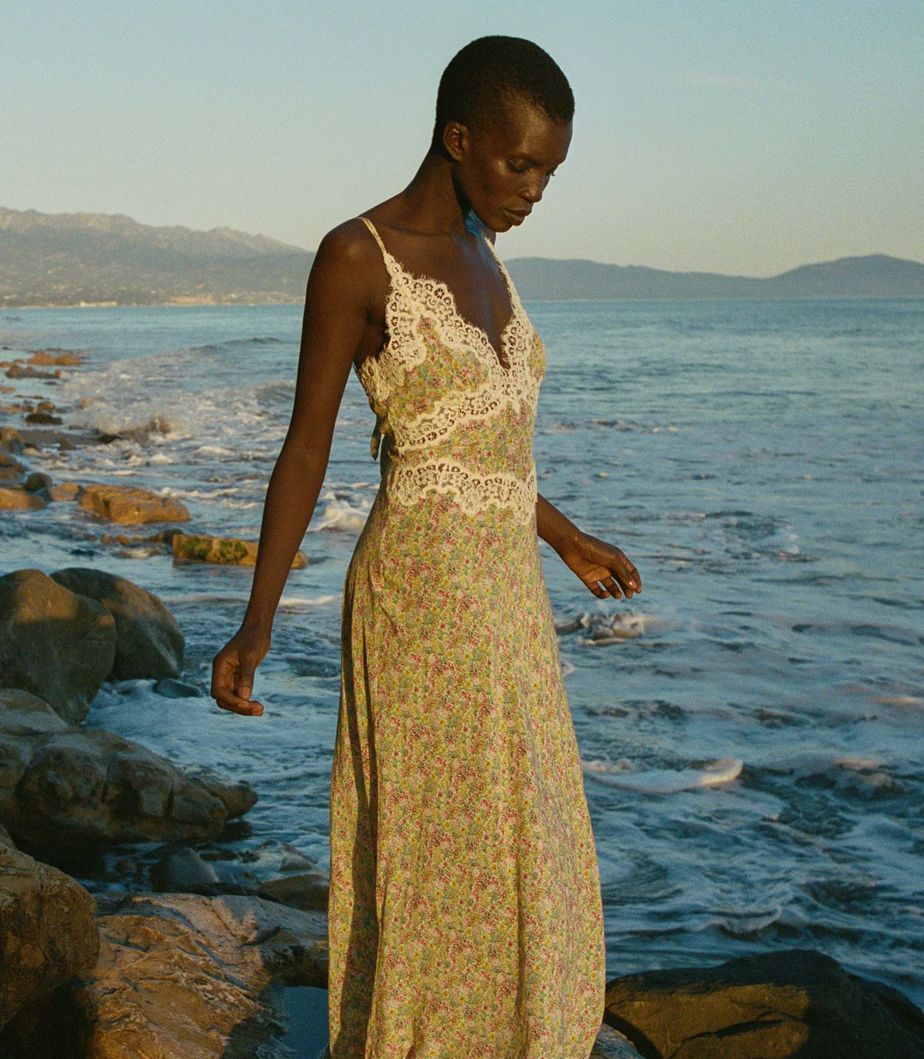 Venus Dress - Chrysanthemum Sky Floral | Hand Me Dôen