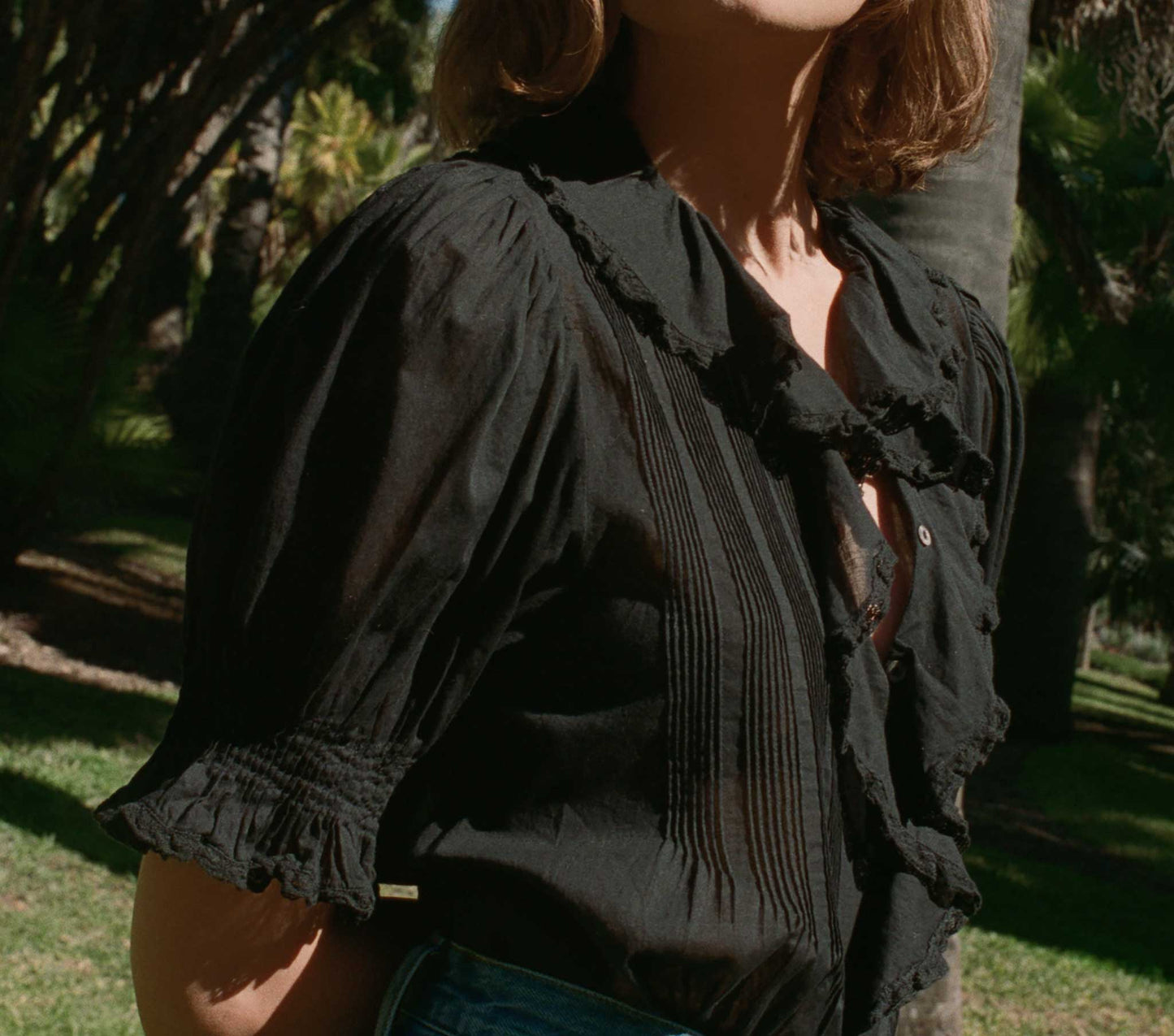 HMD -- HENRI TOP -- BLACK