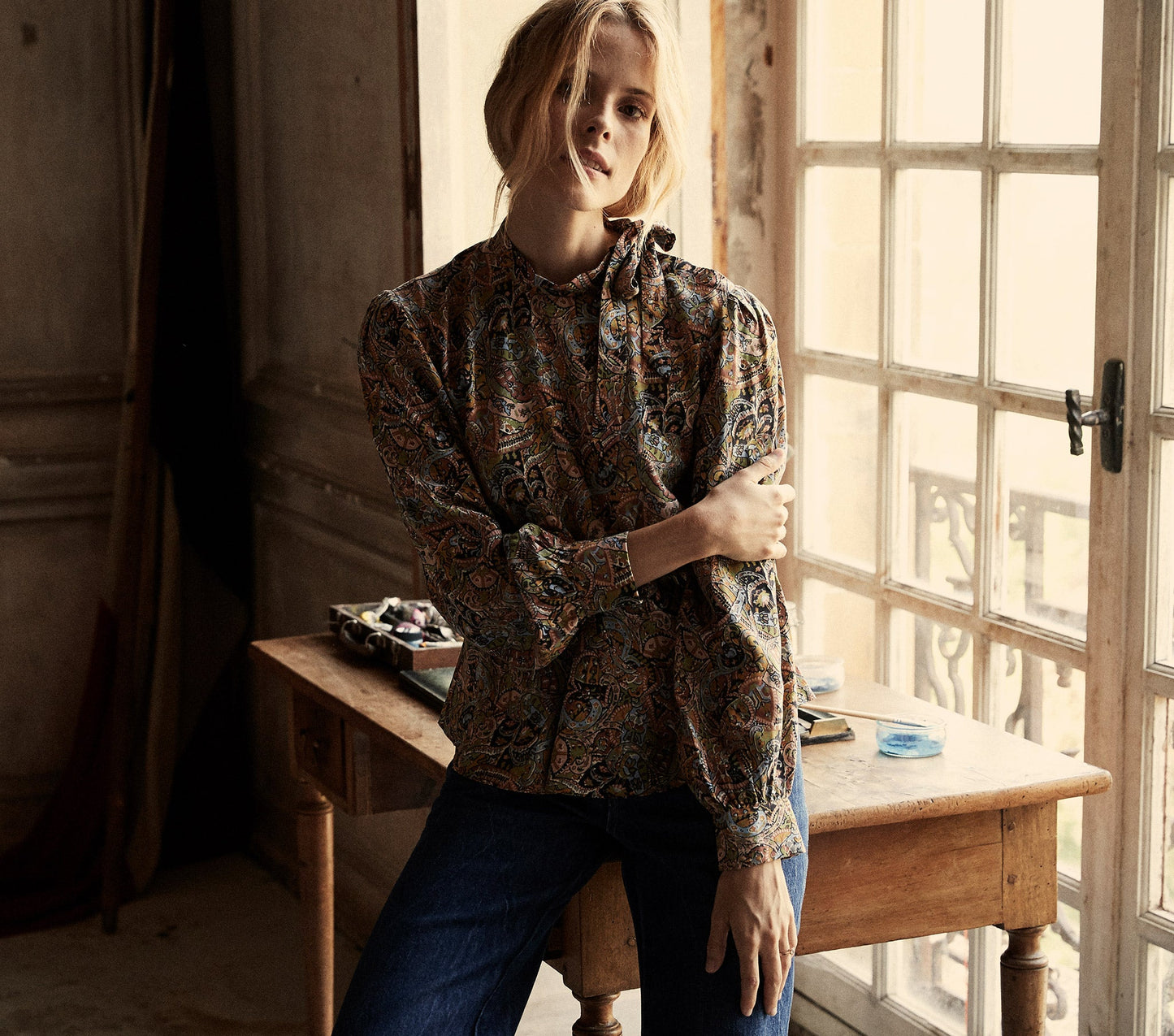 HMD -- ANNABELLA TOP -- MUSEO PAISLEY PRINT