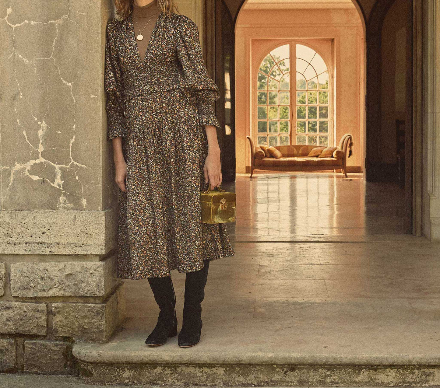 HMD -- CECILY DRESS -- BLACK POPPY BELL FLORAL