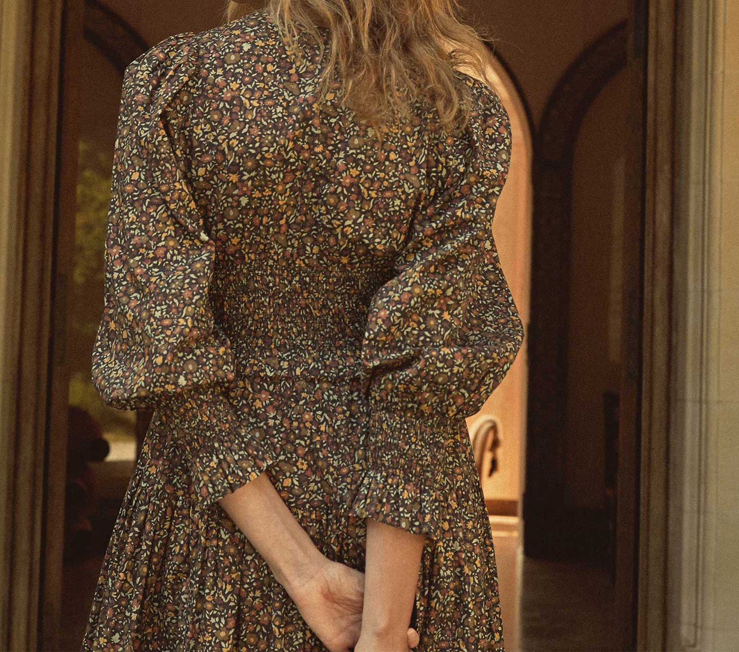 HMD -- CECILY DRESS -- BLACK POPPY BELL FLORAL