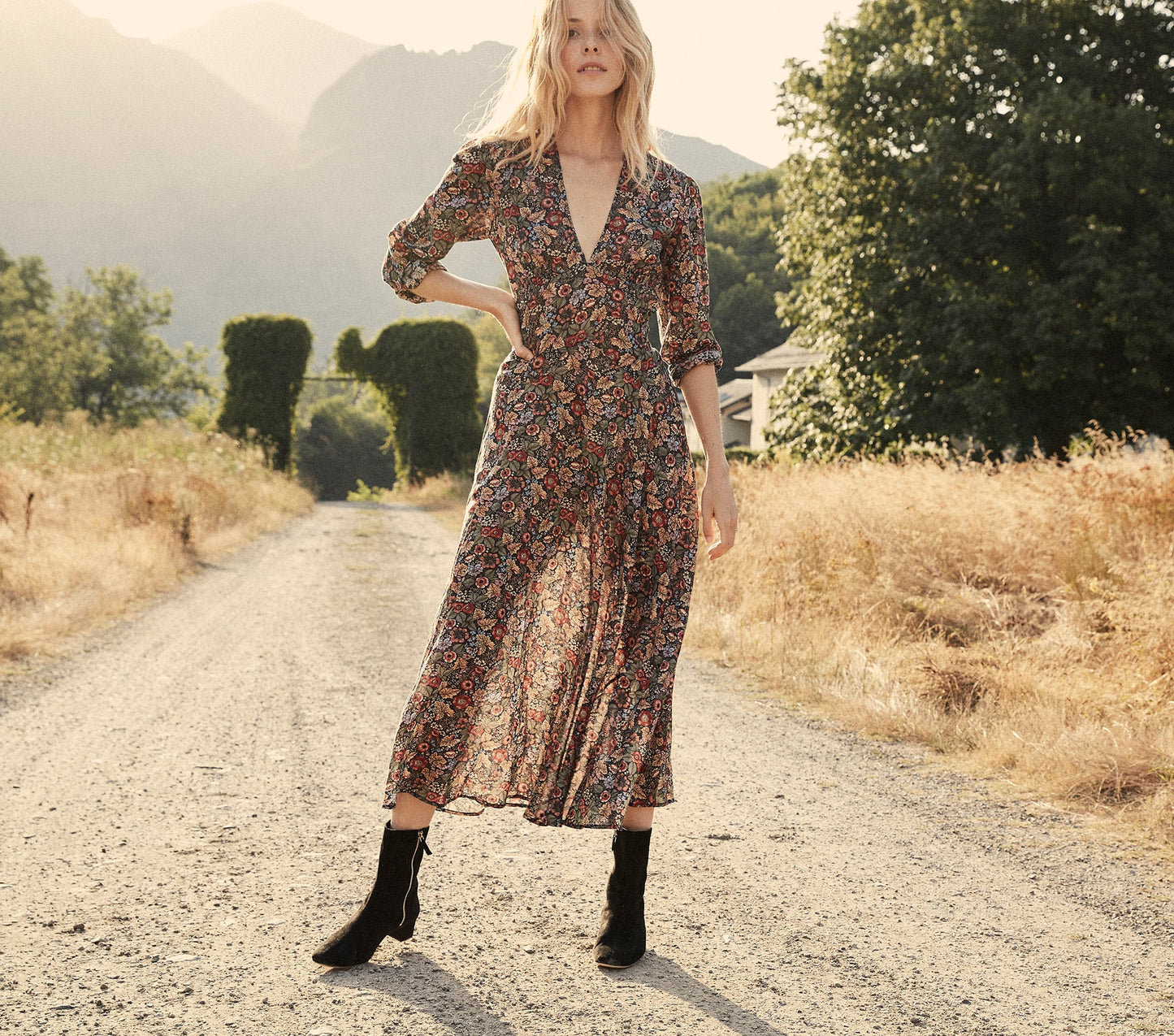 HMD -- CHARLESTON DRESS -- WILDBERRY THICKET