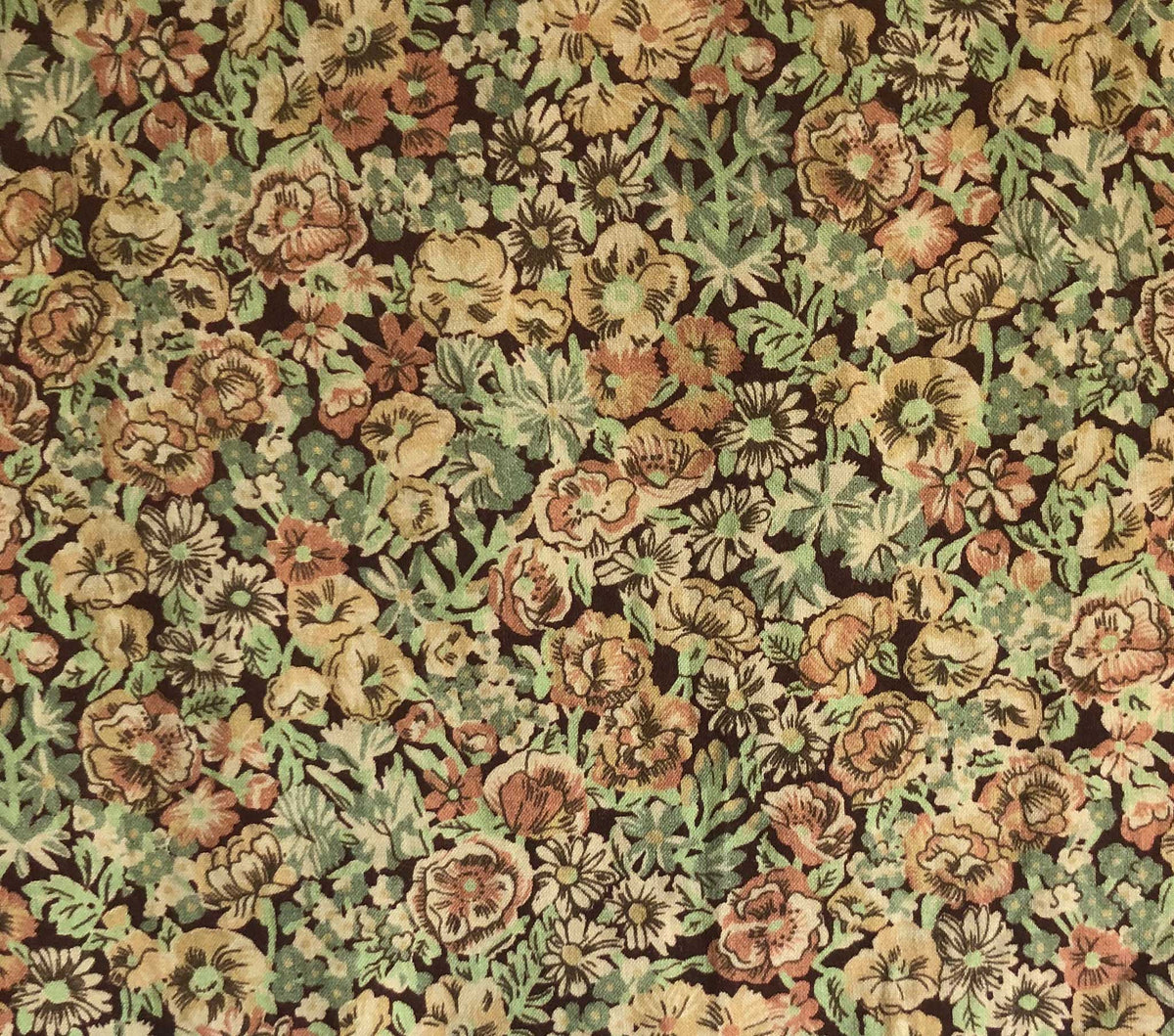 HMD -- SCARLET TOP -- GREEN CHIVE