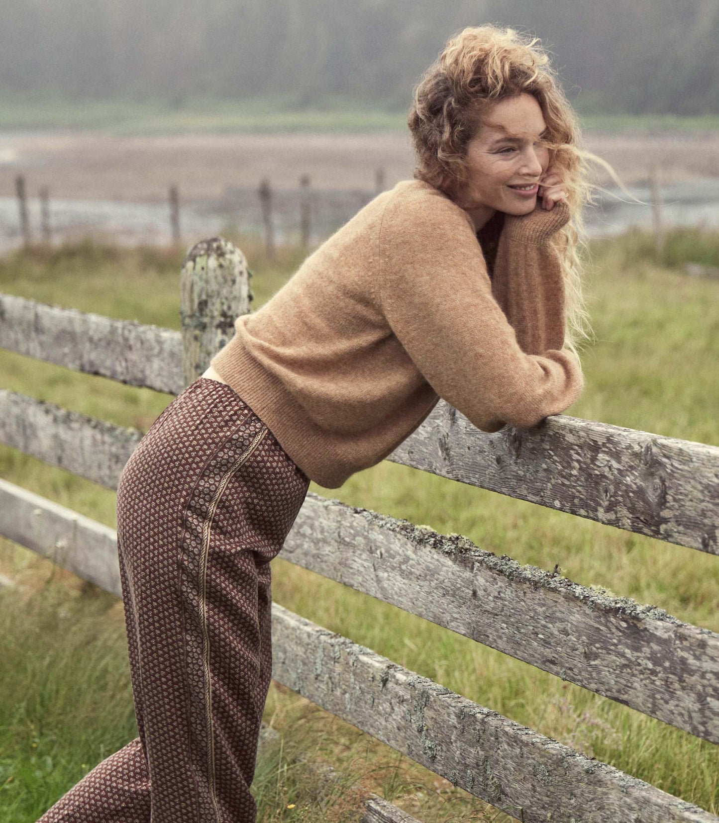 HMD -- MARSENA SWEATER -- HAZELNUT