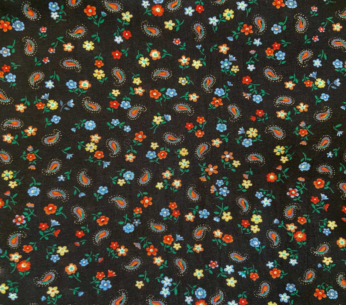 HMD -- HARDY TOP -- NIGHT SONGBIRD PAISLEY