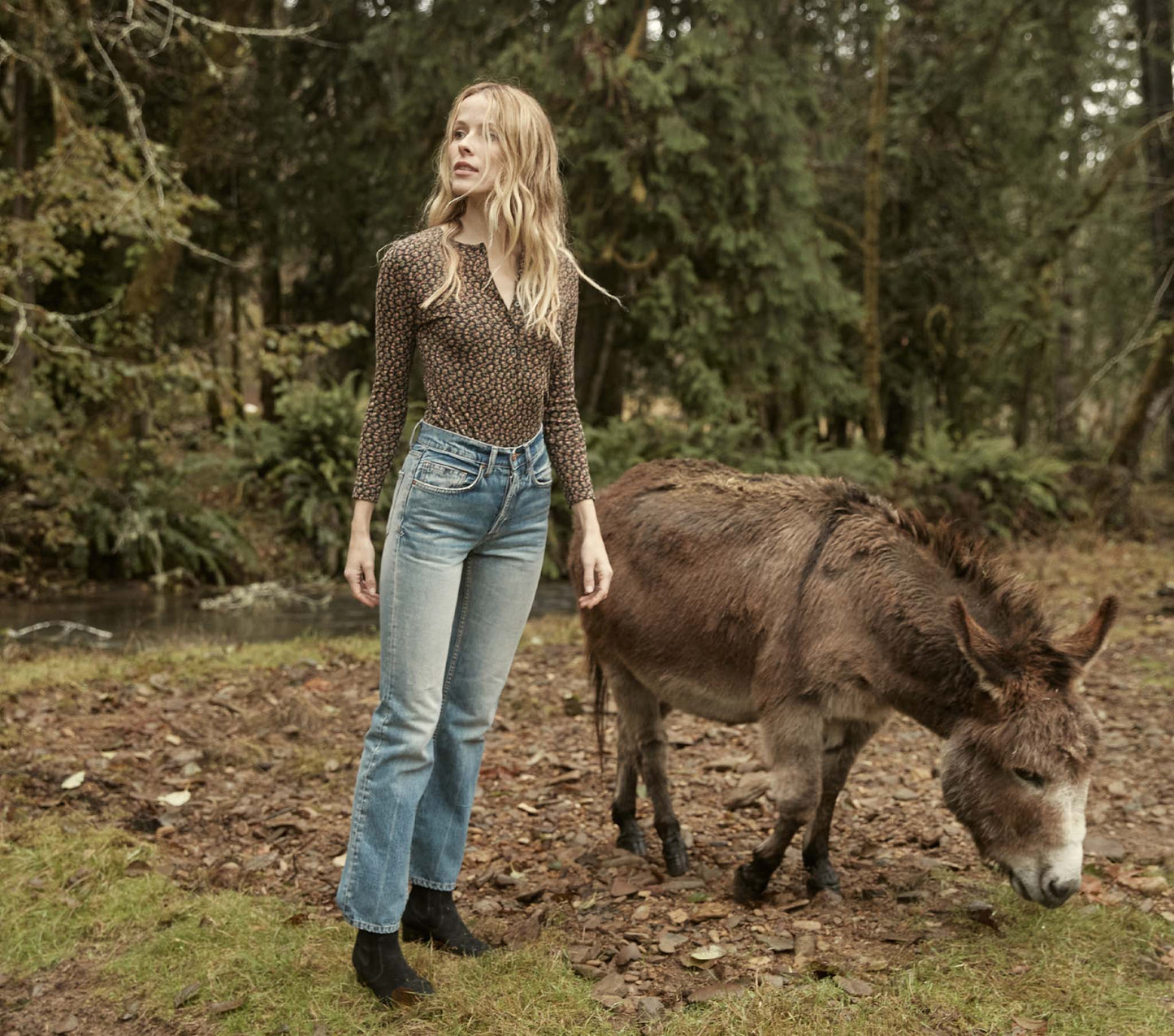 HMD -- PAOLA TEE -- NIGHTFALL SECRET GARDEN