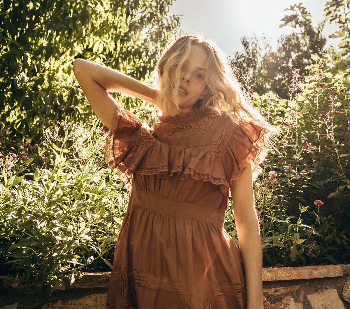 HMD -- RUE DRESS -- CLOVE