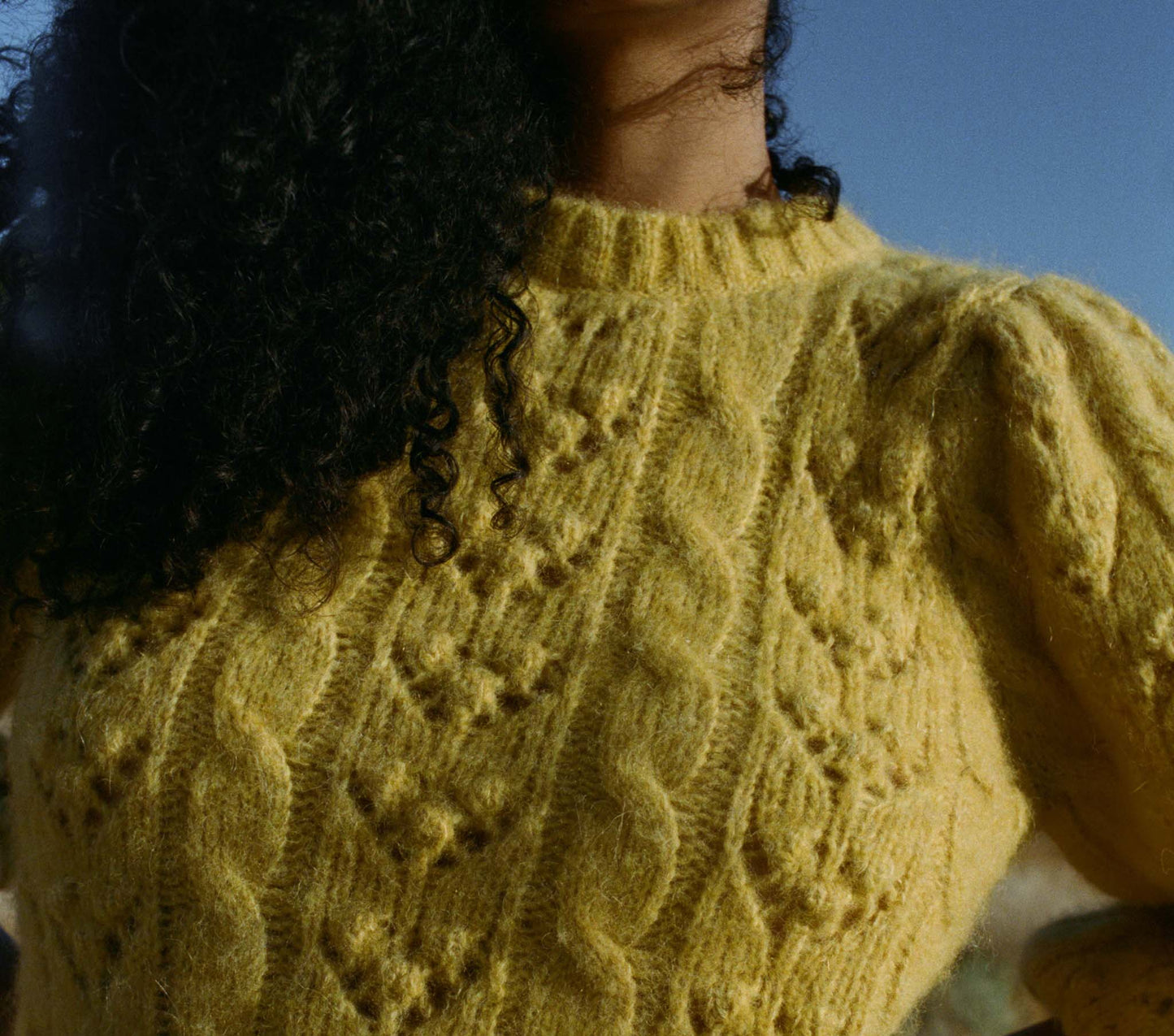 HMD -- TUDOR SWEATER -- GOLDFINCH