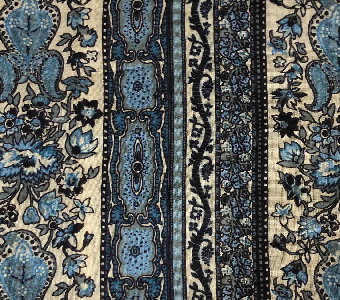 HMD -- NORMANDY DRESS -- BLUE MANDEVILLA VINE FLORAL PRINT