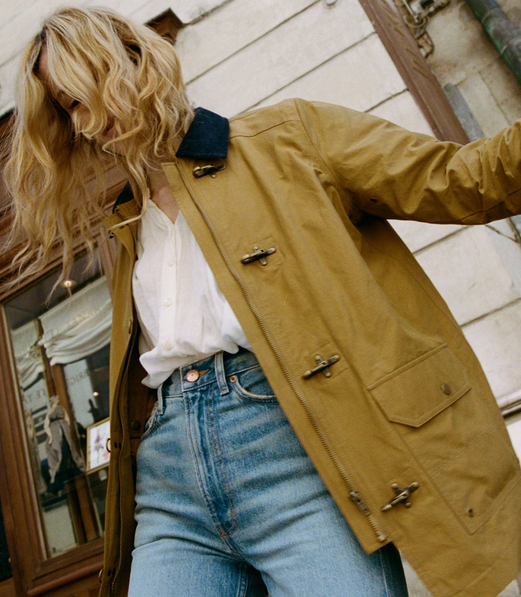 HMD -- WAVERLEY RAINCOAT -- ANTELOPE view 2
