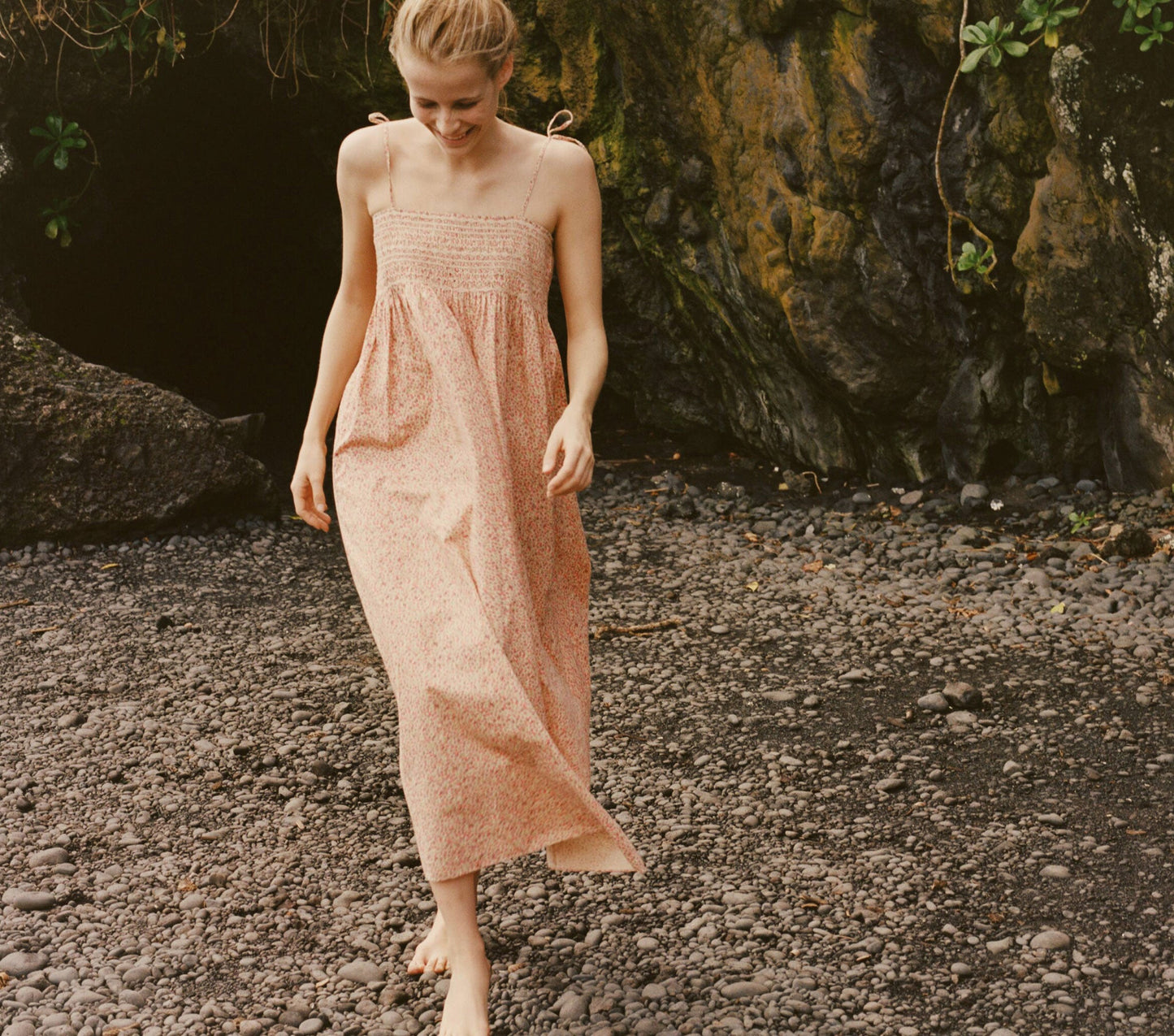 HMD -- PANSY DRESS -- DUSTY PINK