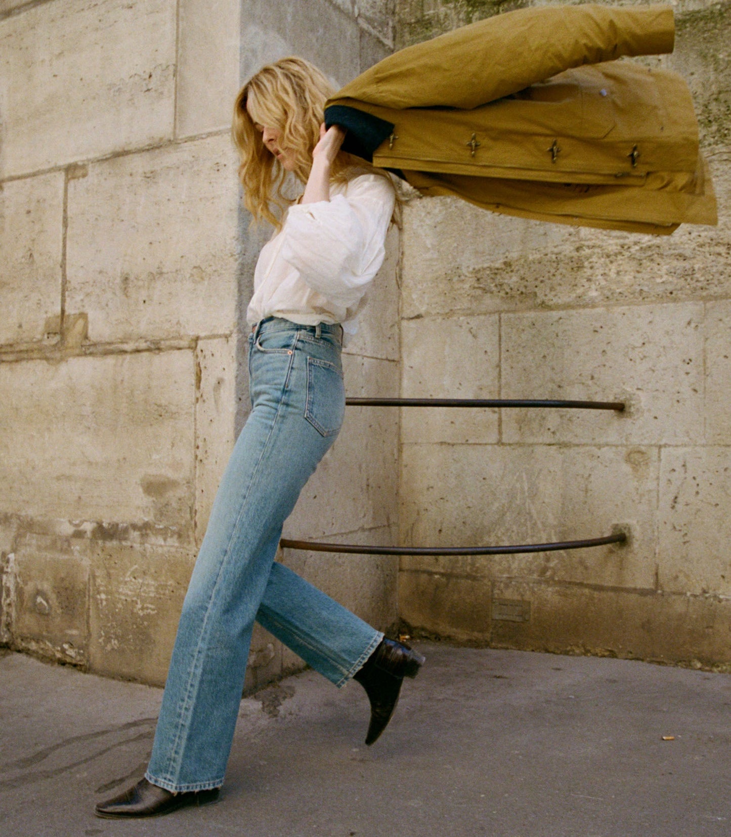 HMD -- WAVERLEY RAINCOAT -- ANTELOPE