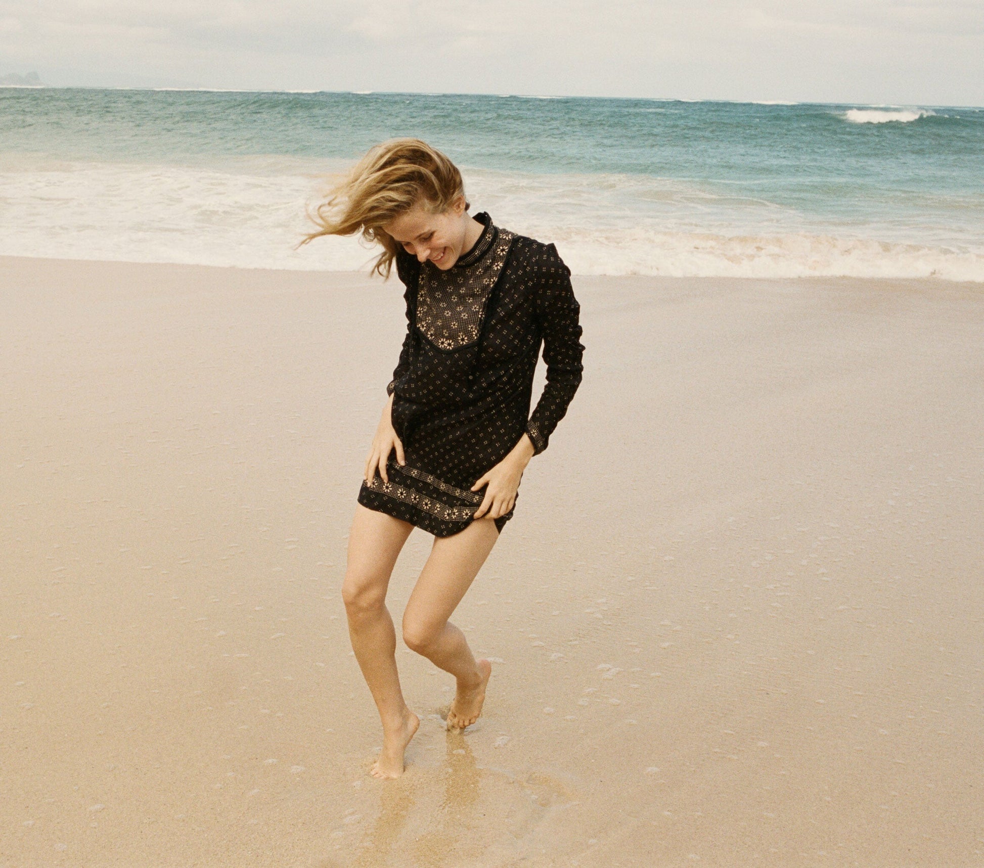 HMD -- WILDEVE DRESS -- BLACK view 6
