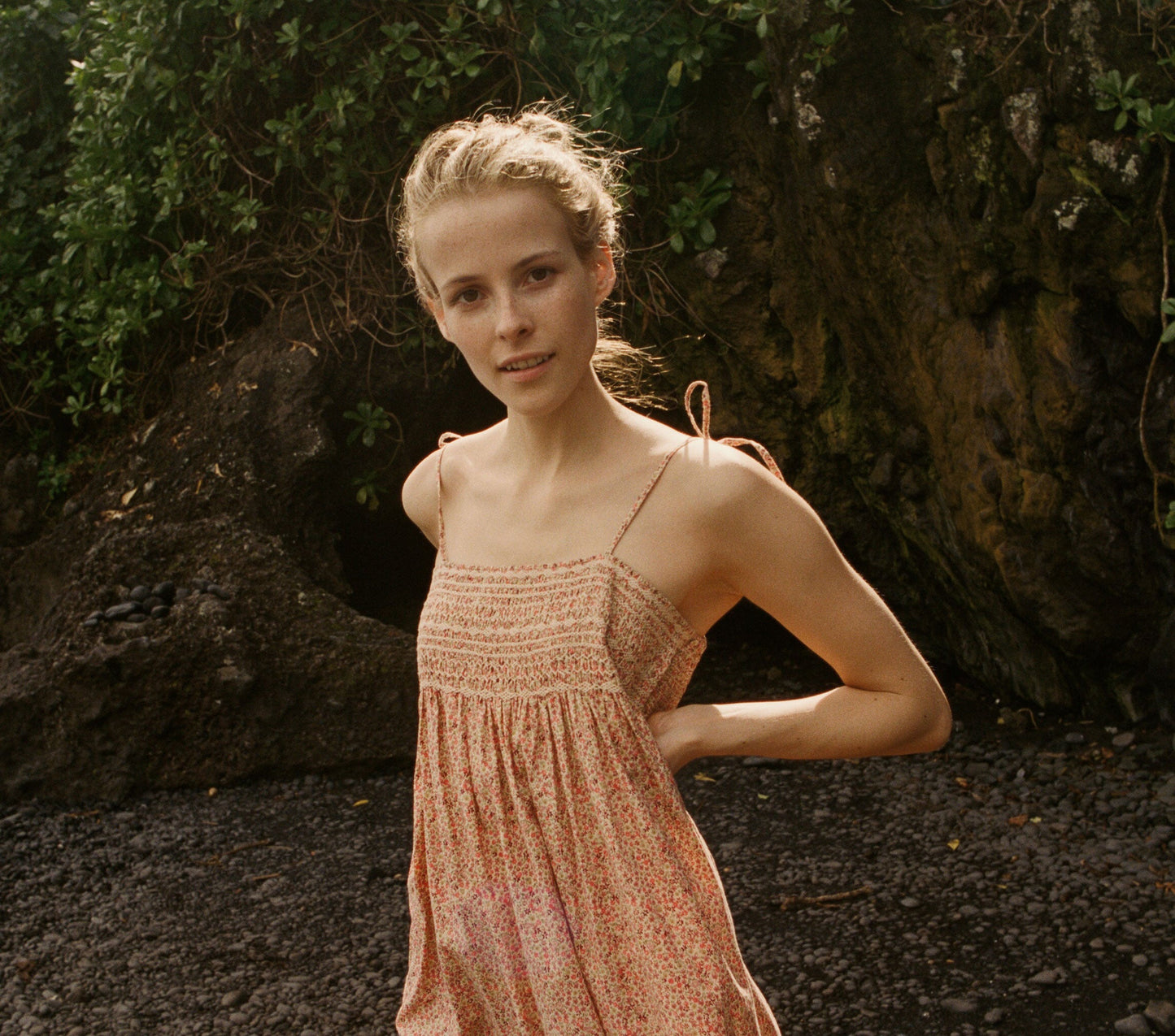 HMD -- PANSY DRESS -- DUSTY PINK