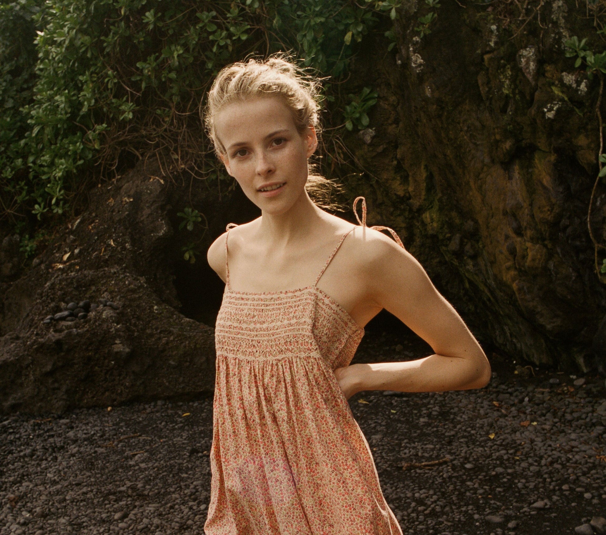 HMD -- PANSY DRESS -- DUSTY PINK view 1
