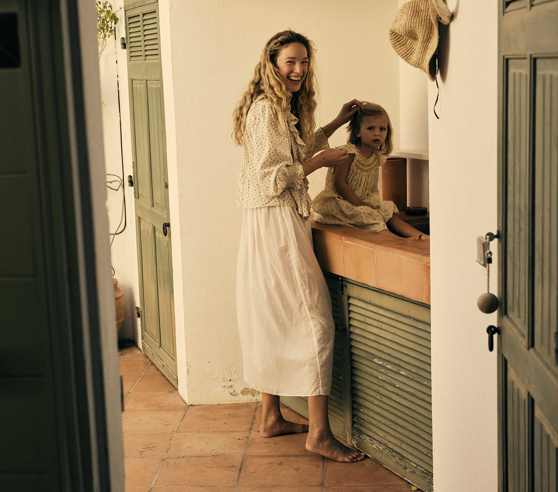 HMD -- HARDY TOP -- CREAM PARC MONCEAU view 5
