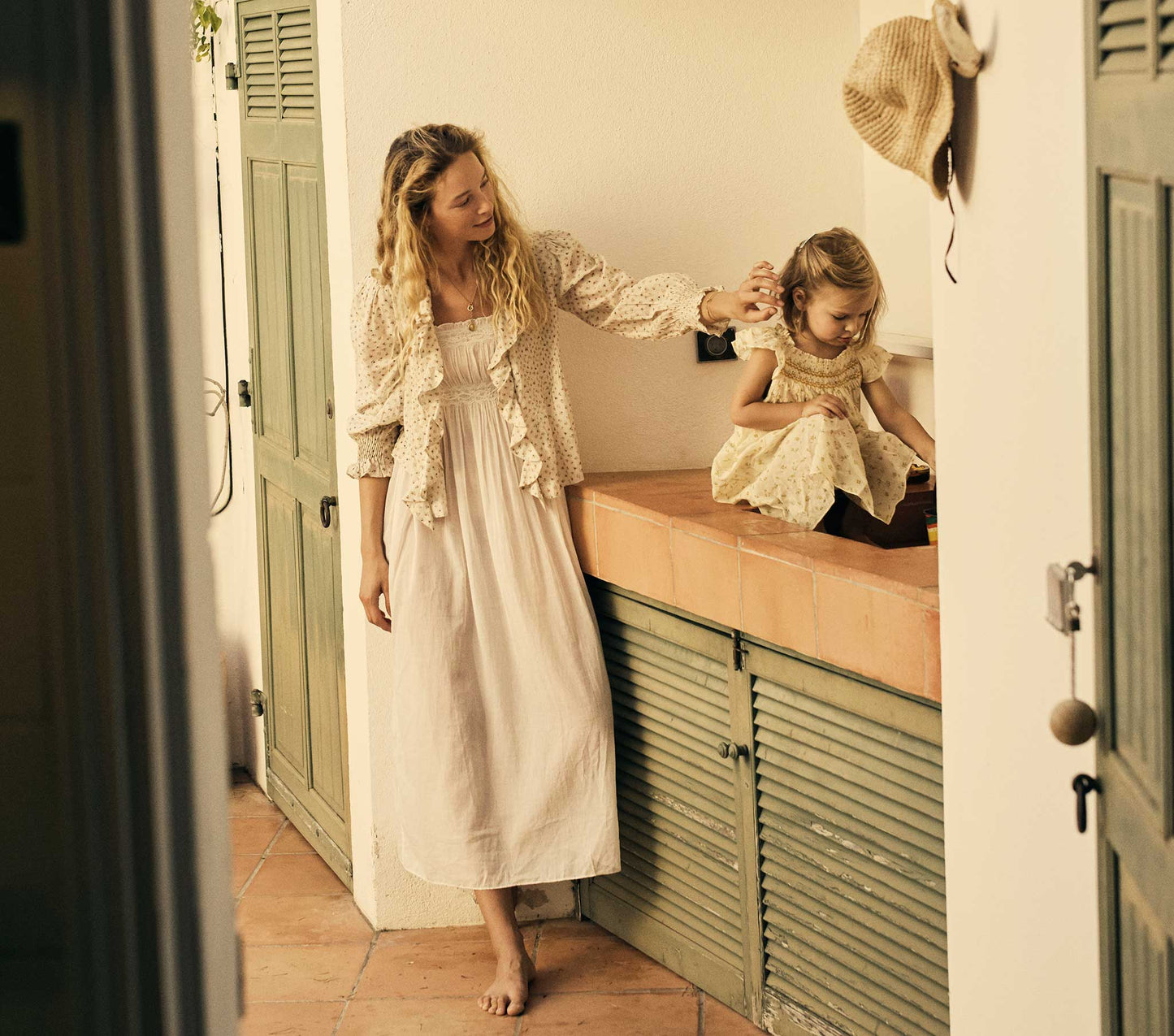 HMD -- HARDY TOP -- CREAM PARC MONCEAU