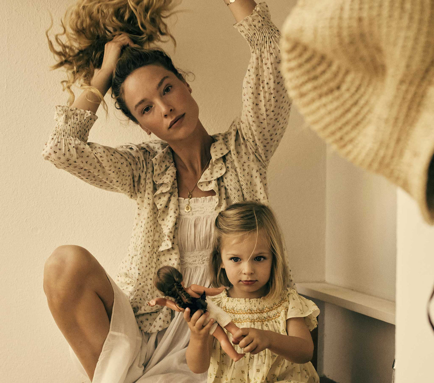 HMD -- HARDY TOP -- CREAM PARC MONCEAU