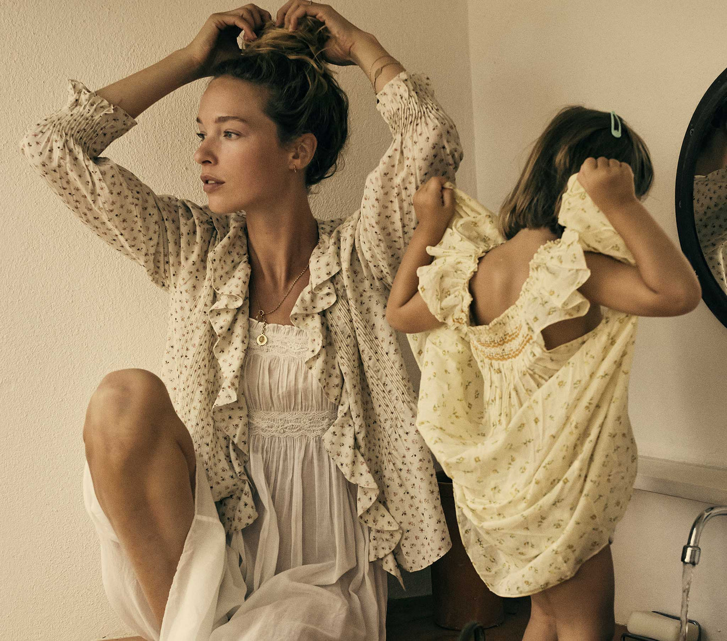 HMD -- HARDY TOP -- CREAM PARC MONCEAU