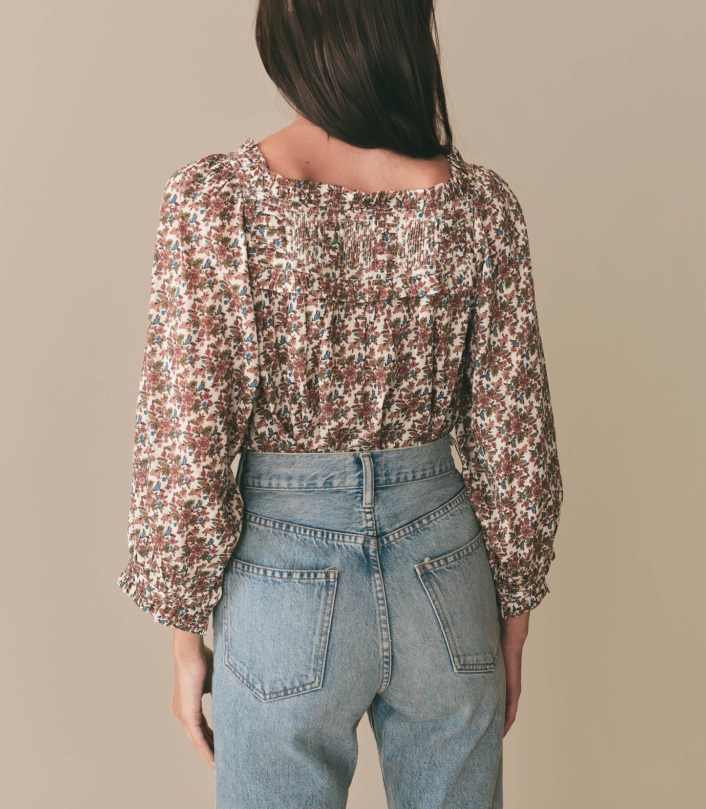 HMD -- AGOTHA TOP -- CREME FOREST FLORAL