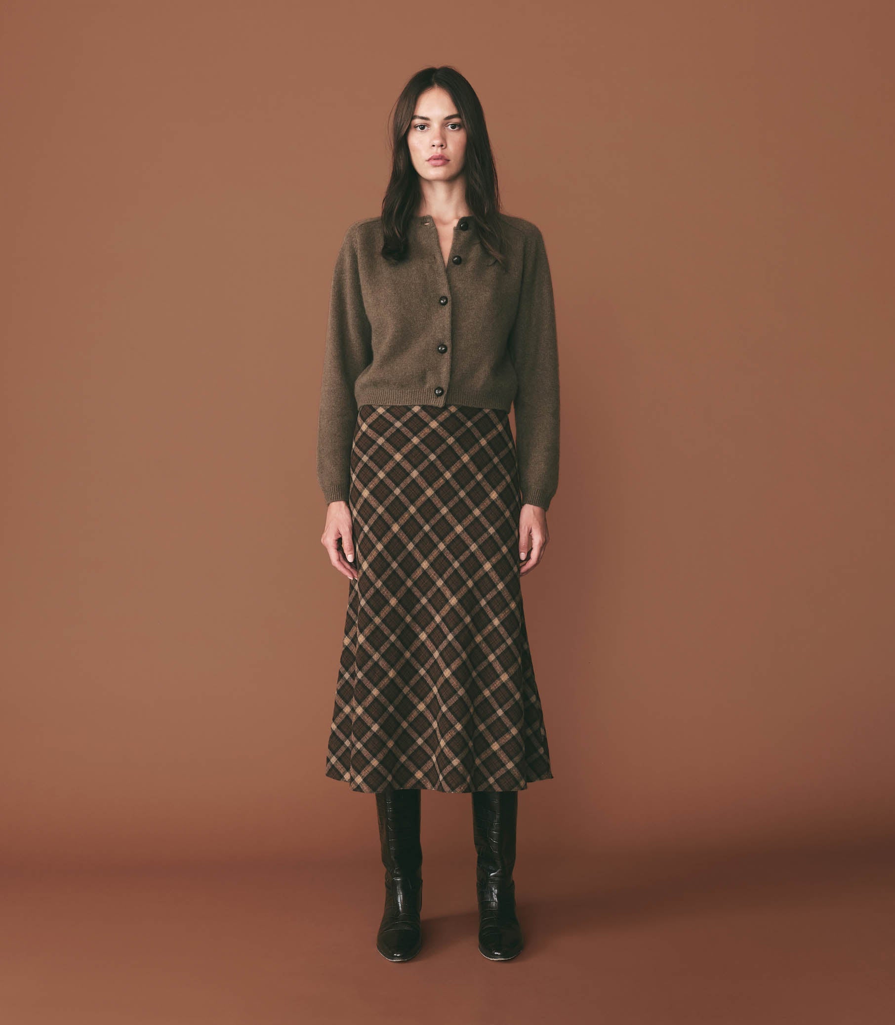 HMD -- ASHFORD CARDIGAN -- FOREST MOSS view 3
