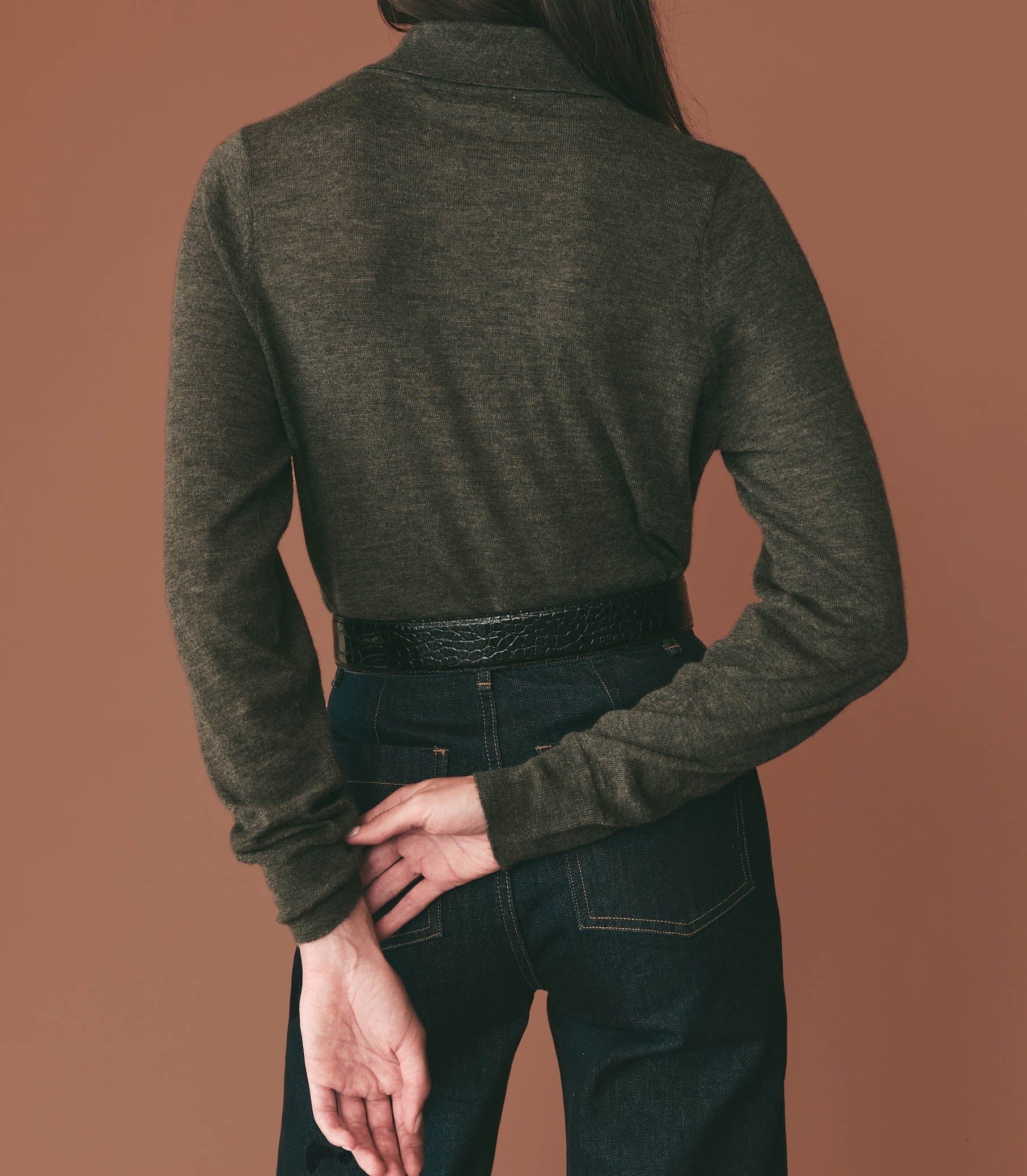 HMD -- ELOI HENLEY -- HEMLOCK GREEN view 3