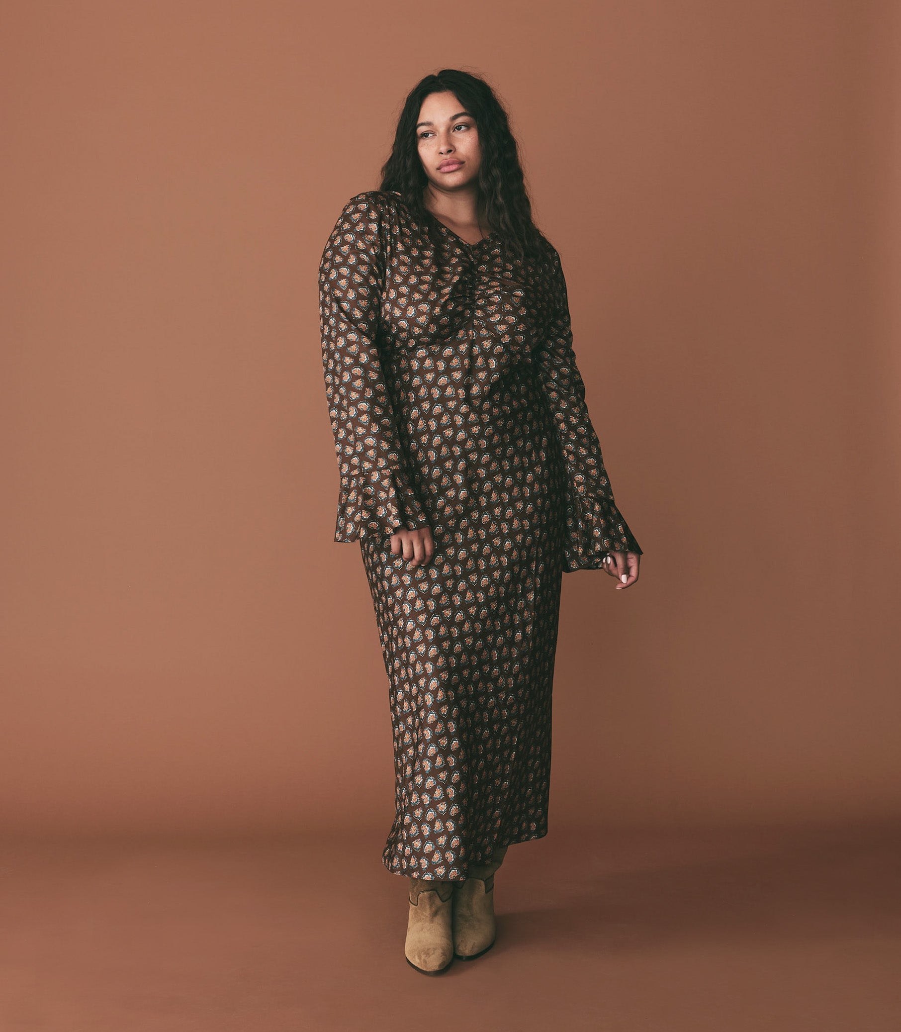 HMD -- CHELSEA DRESS -- BEDFORD FLORAL view 4