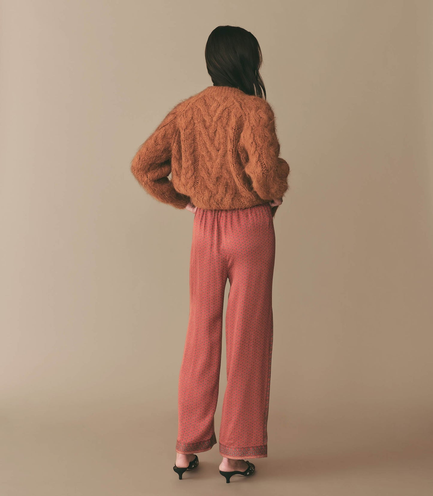 HMD -- ADELINA CARDIGAN -- BRIGHT PUMPKIN
