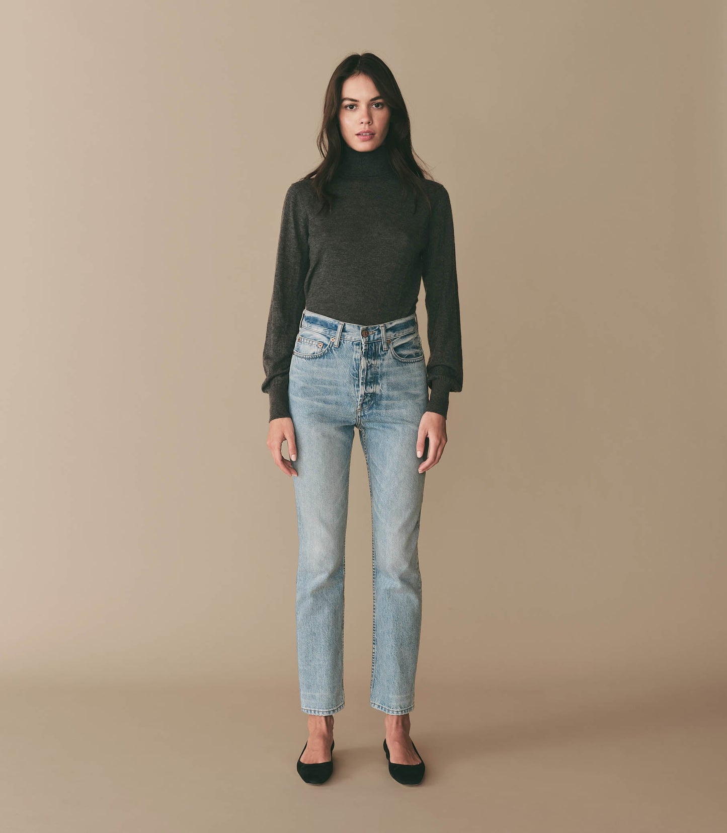 HMD -- ATTA TURTLENECK -- HEATHER CHARCOAL
