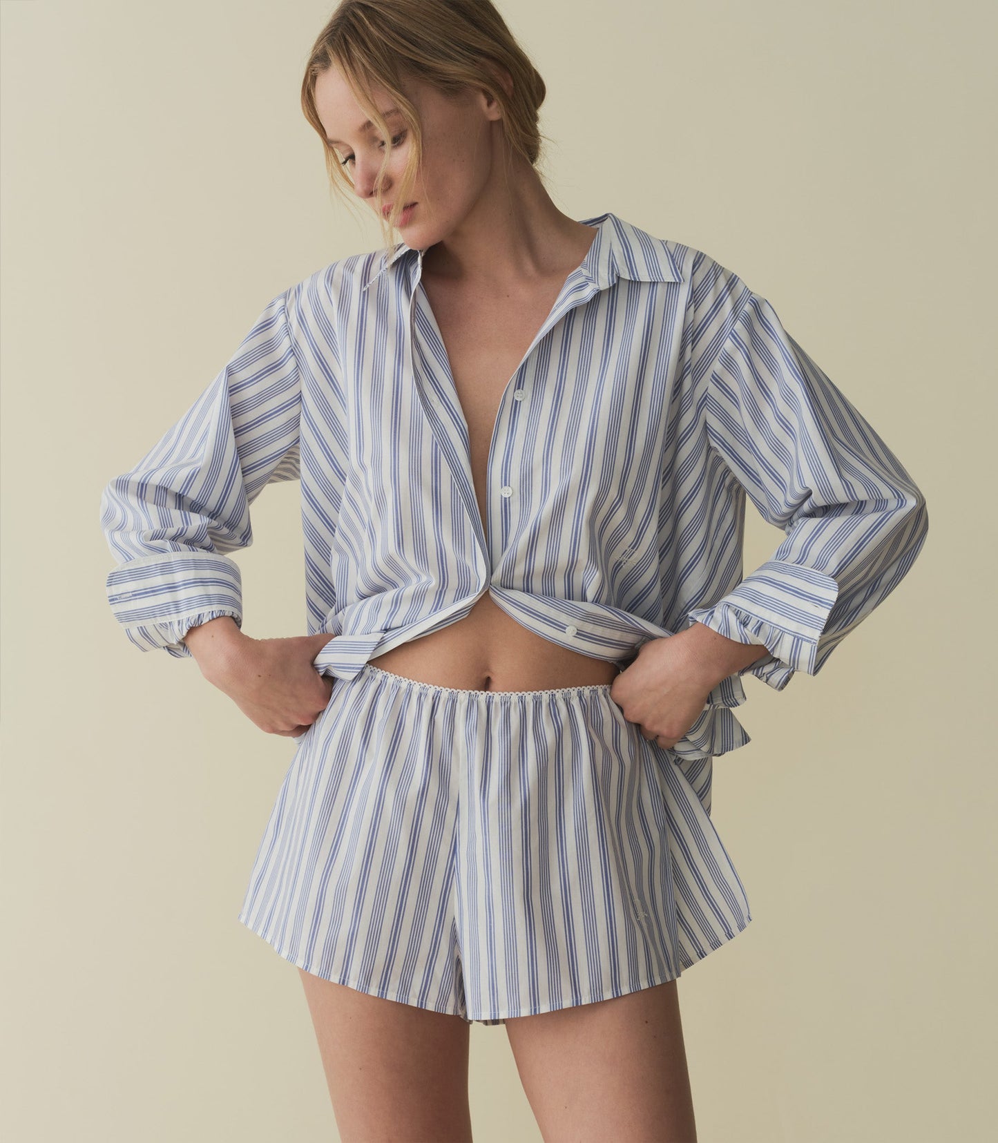 HMD -- THELMA SHORT -- INDIGO SORRENTO STRIPE