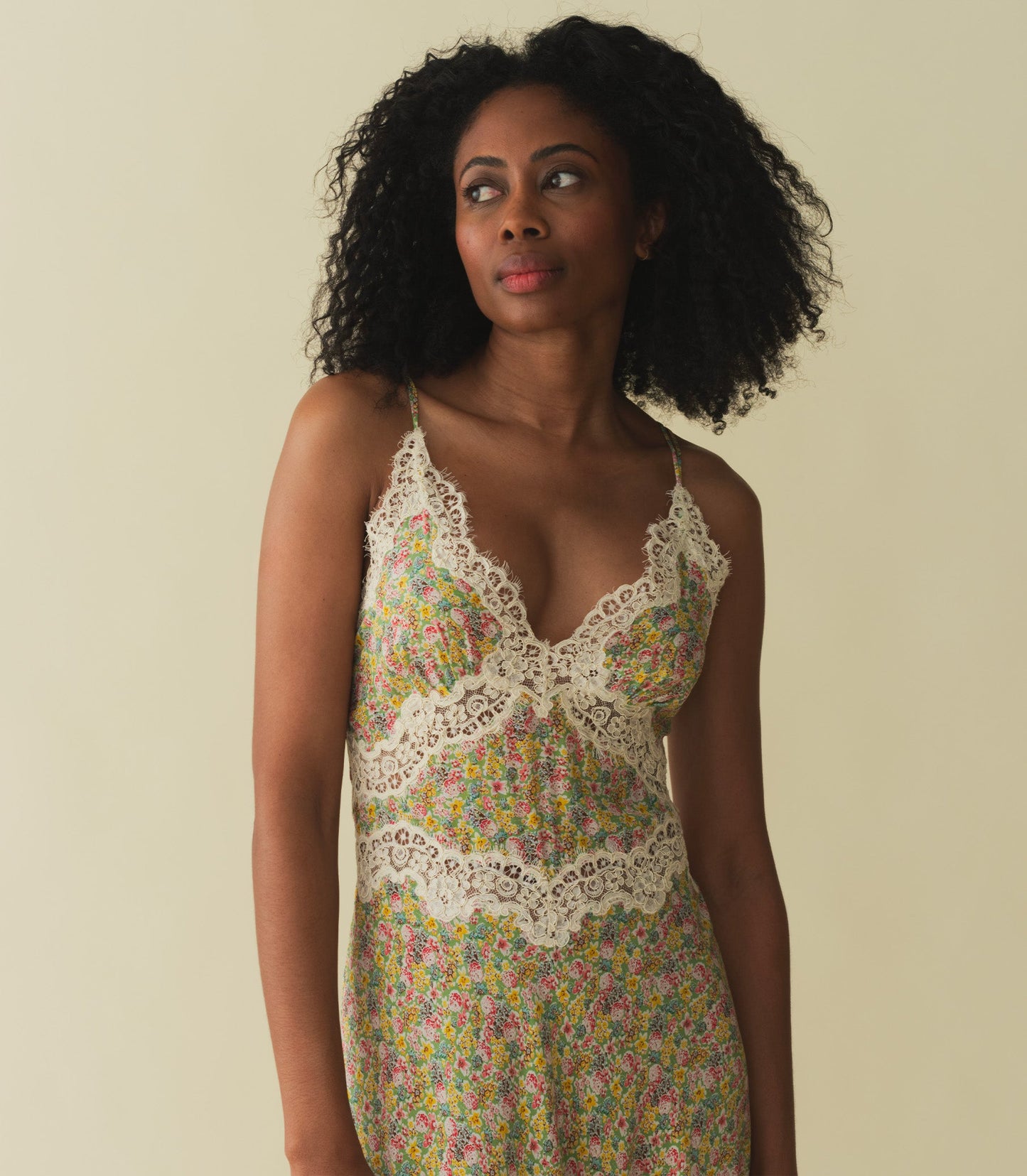 HMD -- VENUS DRESS -- CHRYSANTHEMUM SKY FLORAL