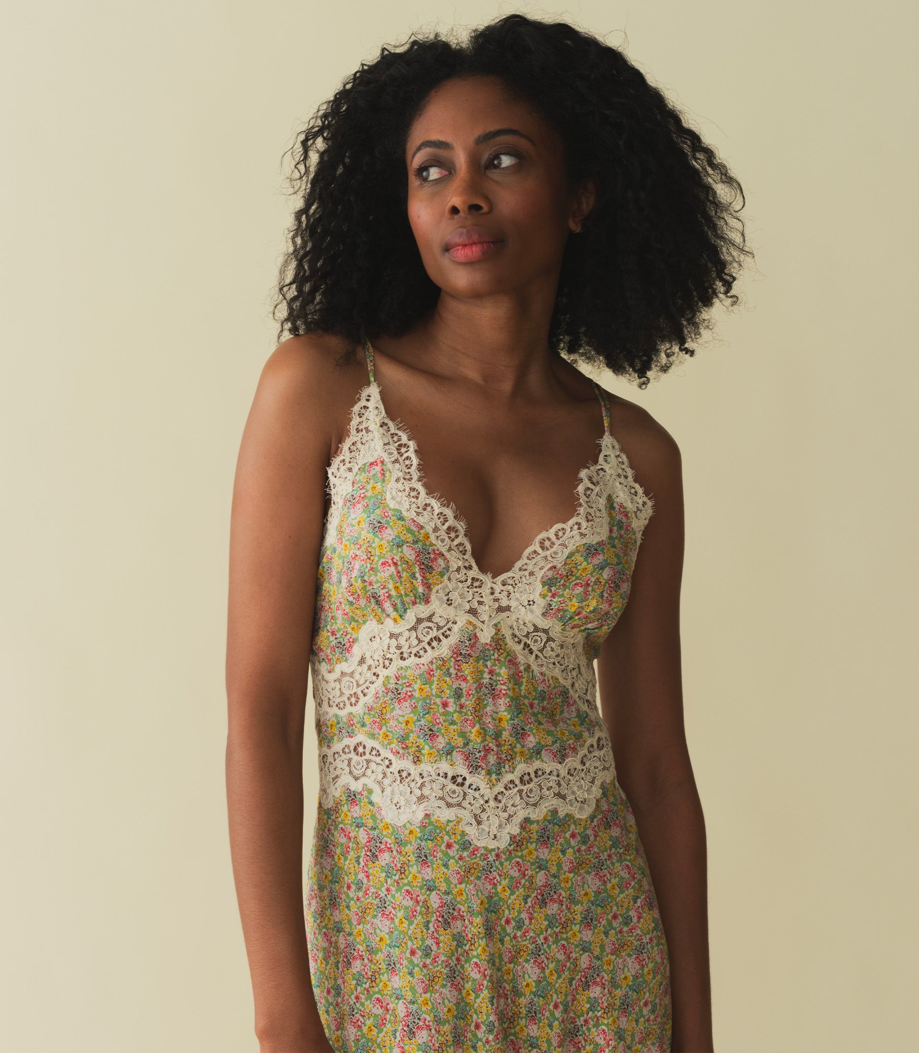 HMD -- VENUS DRESS -- CHRYSANTHEMUM SKY FLORAL view 6
