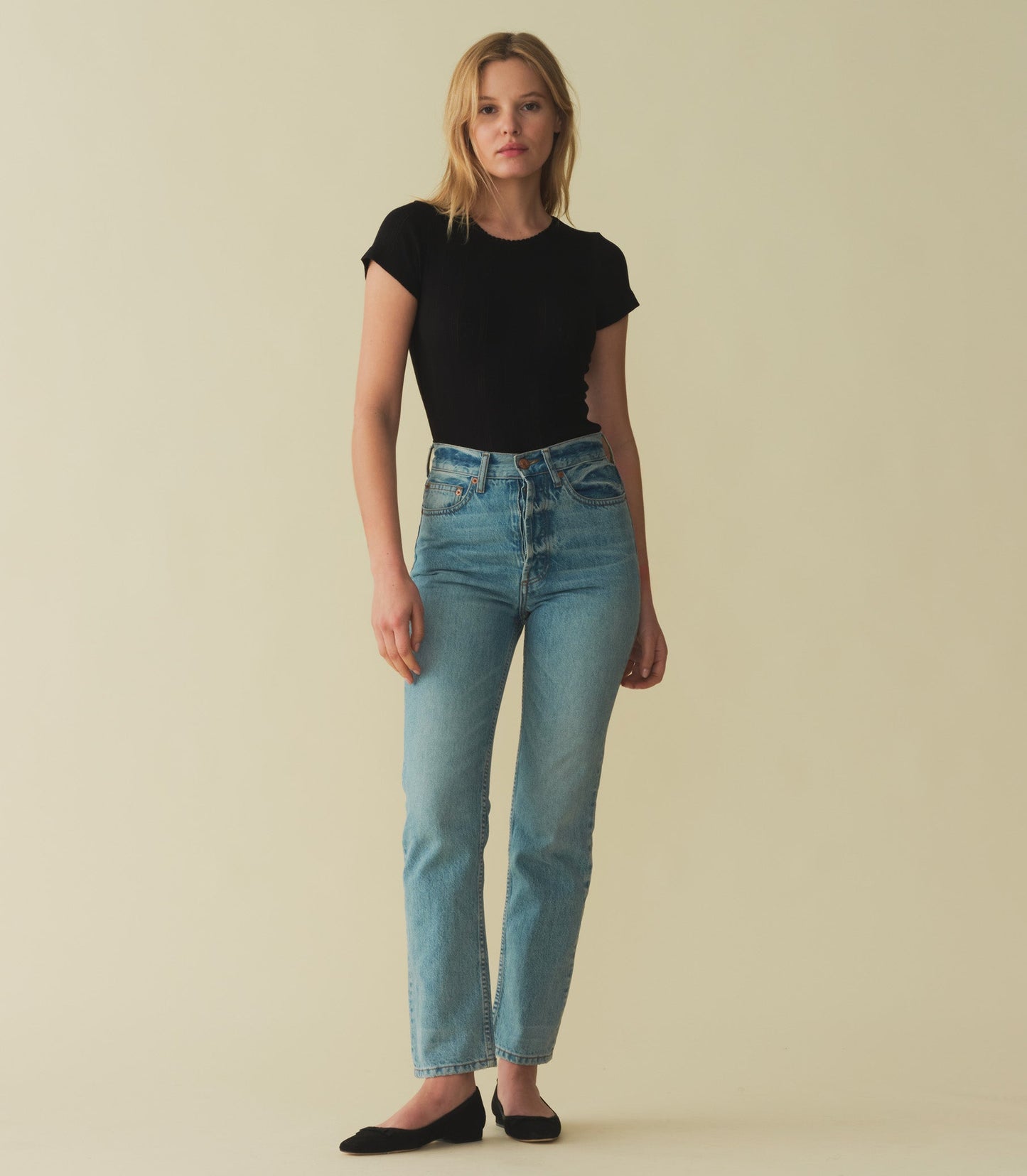 HMD -- VIVI TEE -- BLACK QUELLE JOLIE POINTELLE