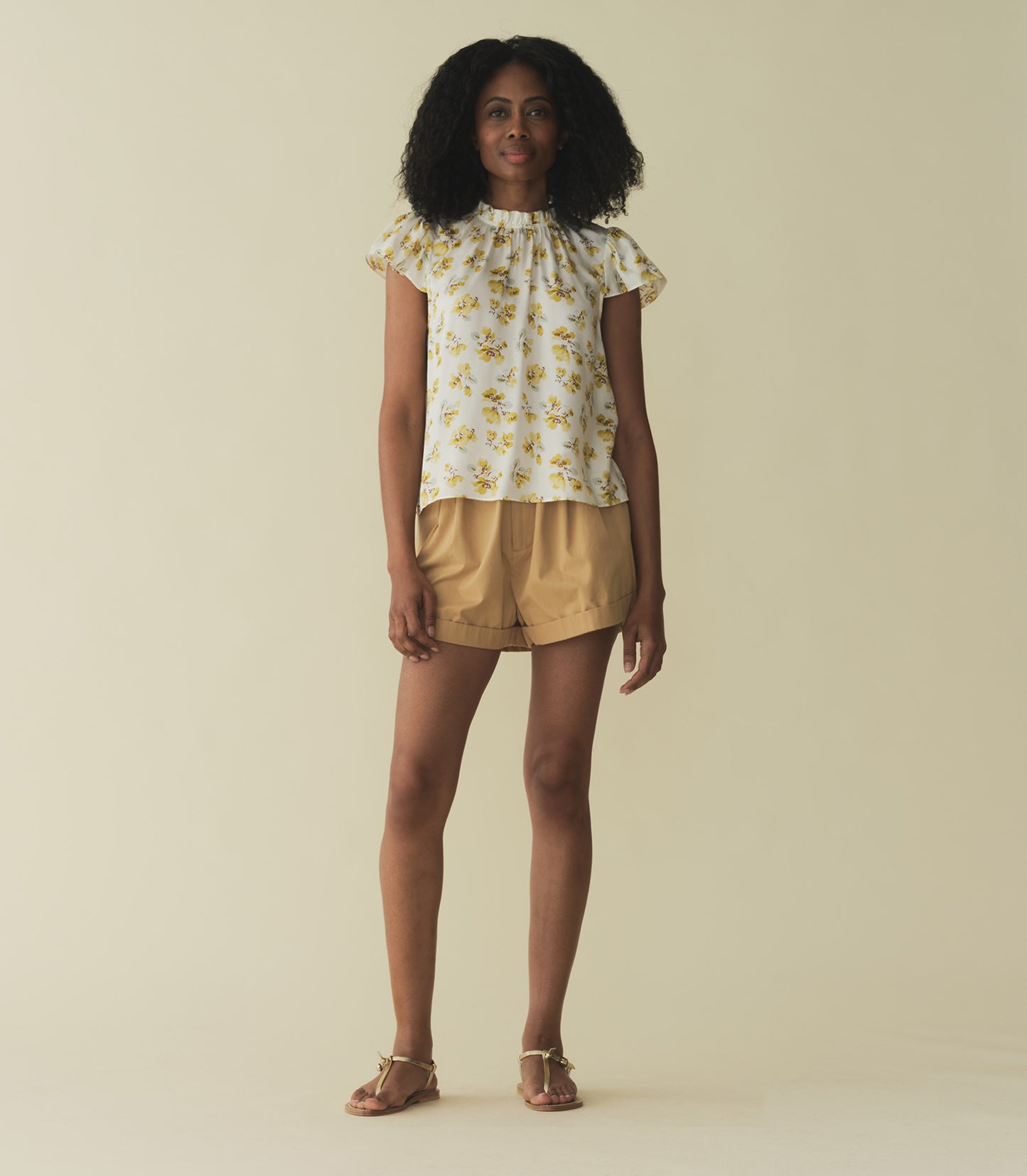 YVIE TOP -- GOLD FROLICKING FLORAL