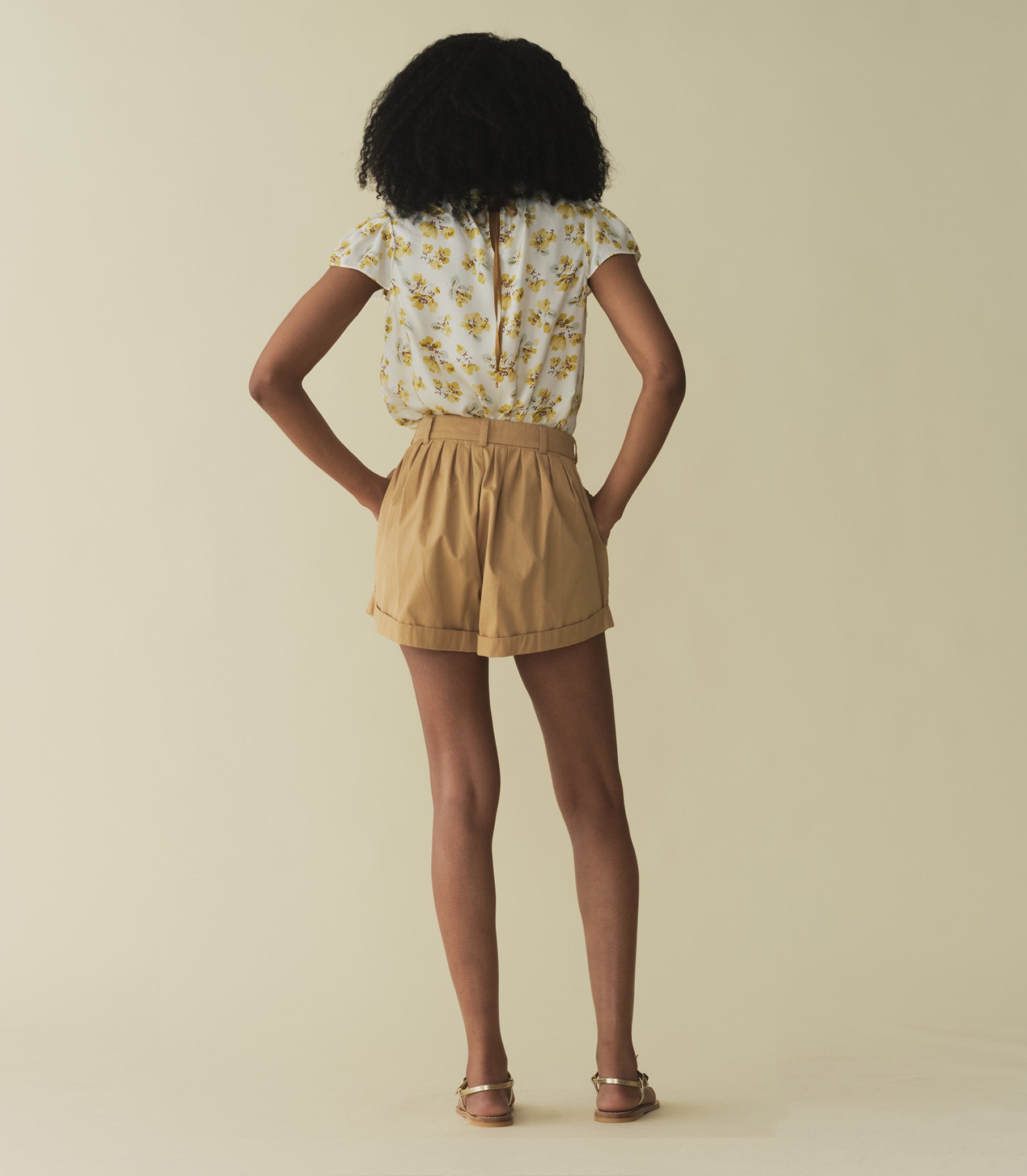 YVIE TOP -- GOLD FROLICKING FLORAL view 3