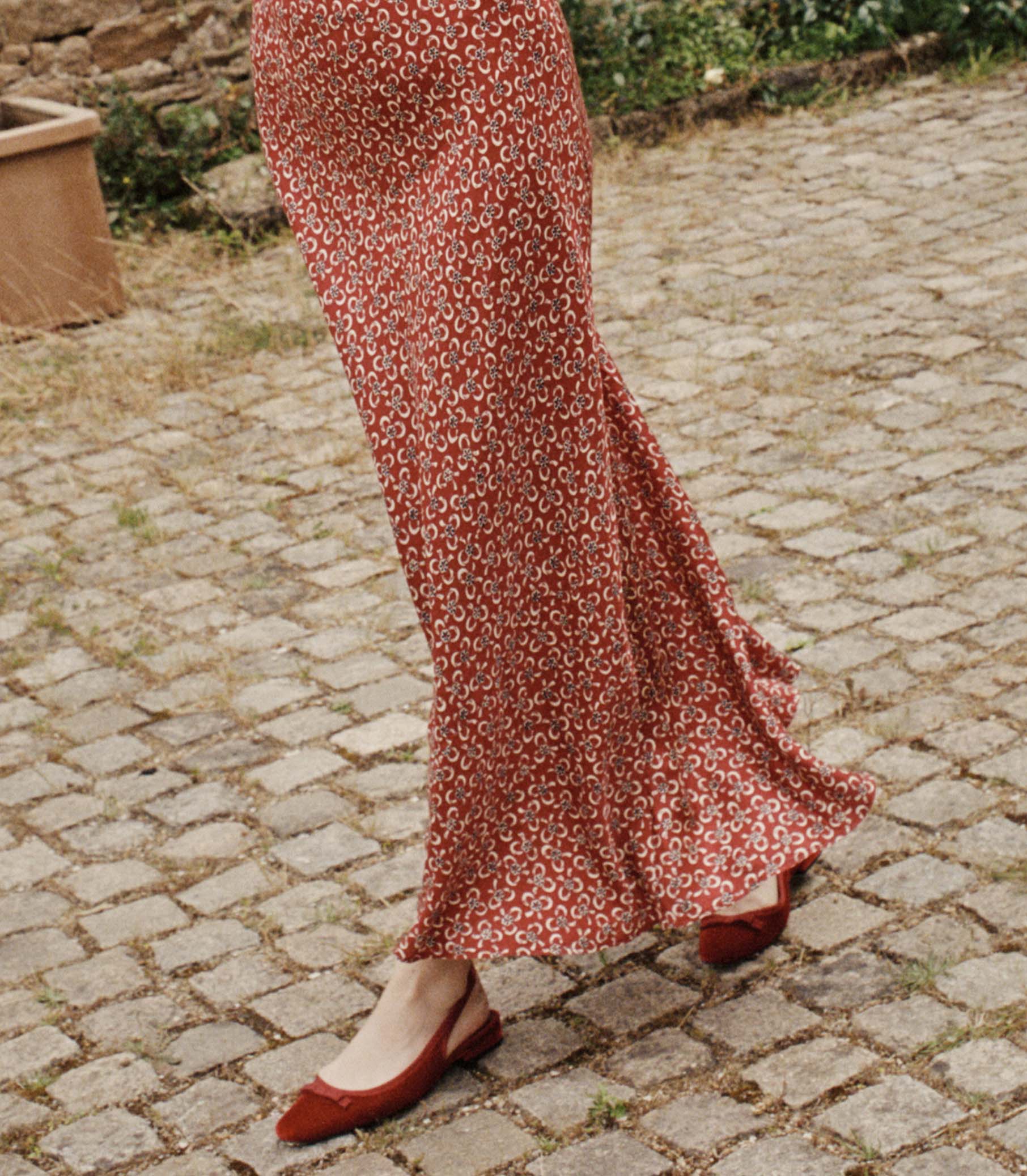 THEODORA DRESS -- AMELINE DITSY view 5