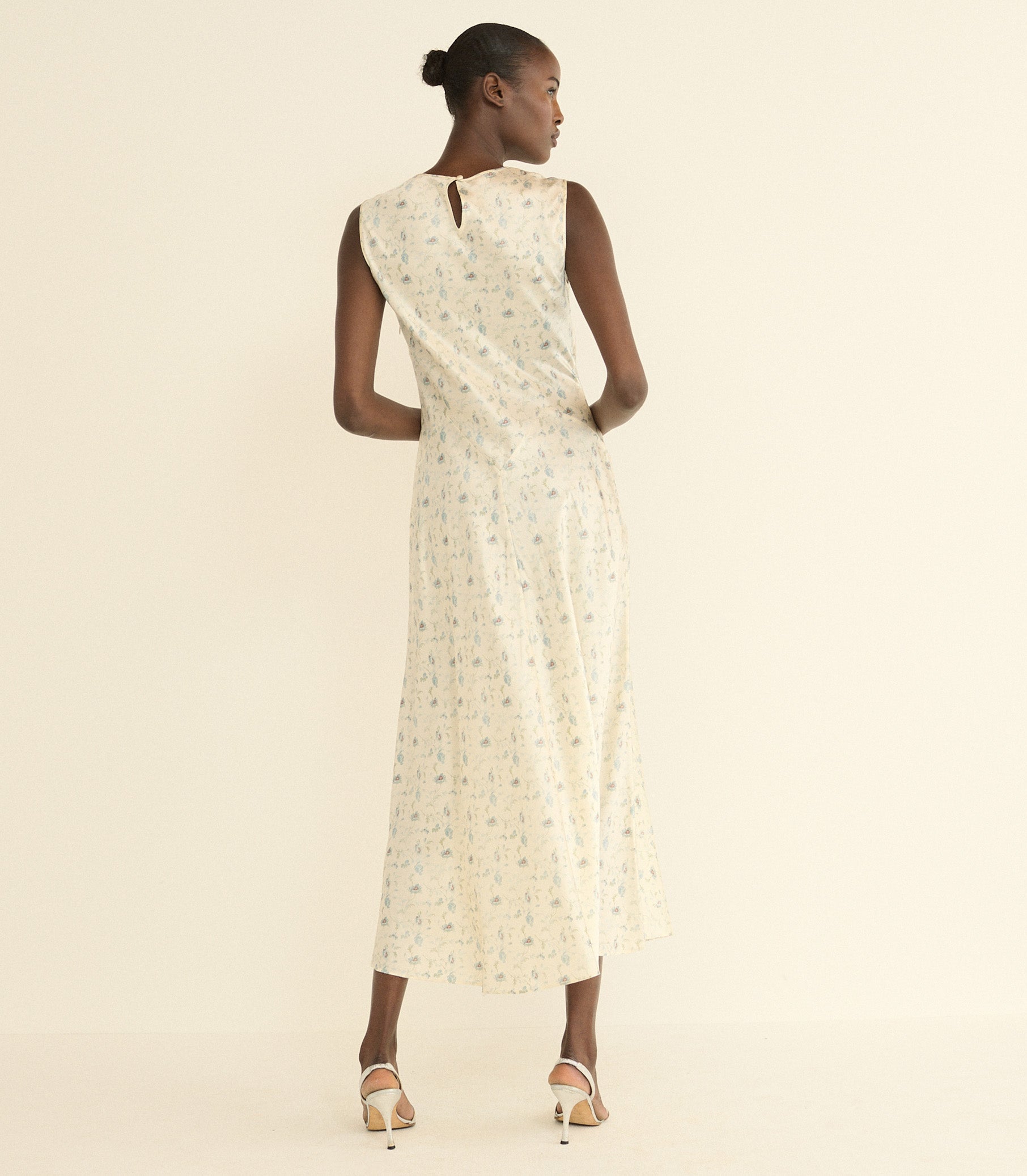ADELANA DRESS -- CAMELLIA BLOOM view 4
