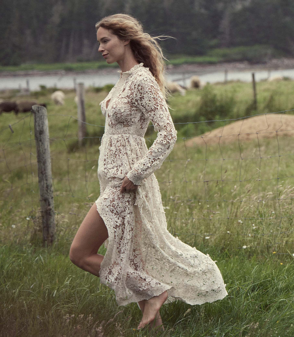HMD -- ALAYNE DRESS -- MAGNOLIA